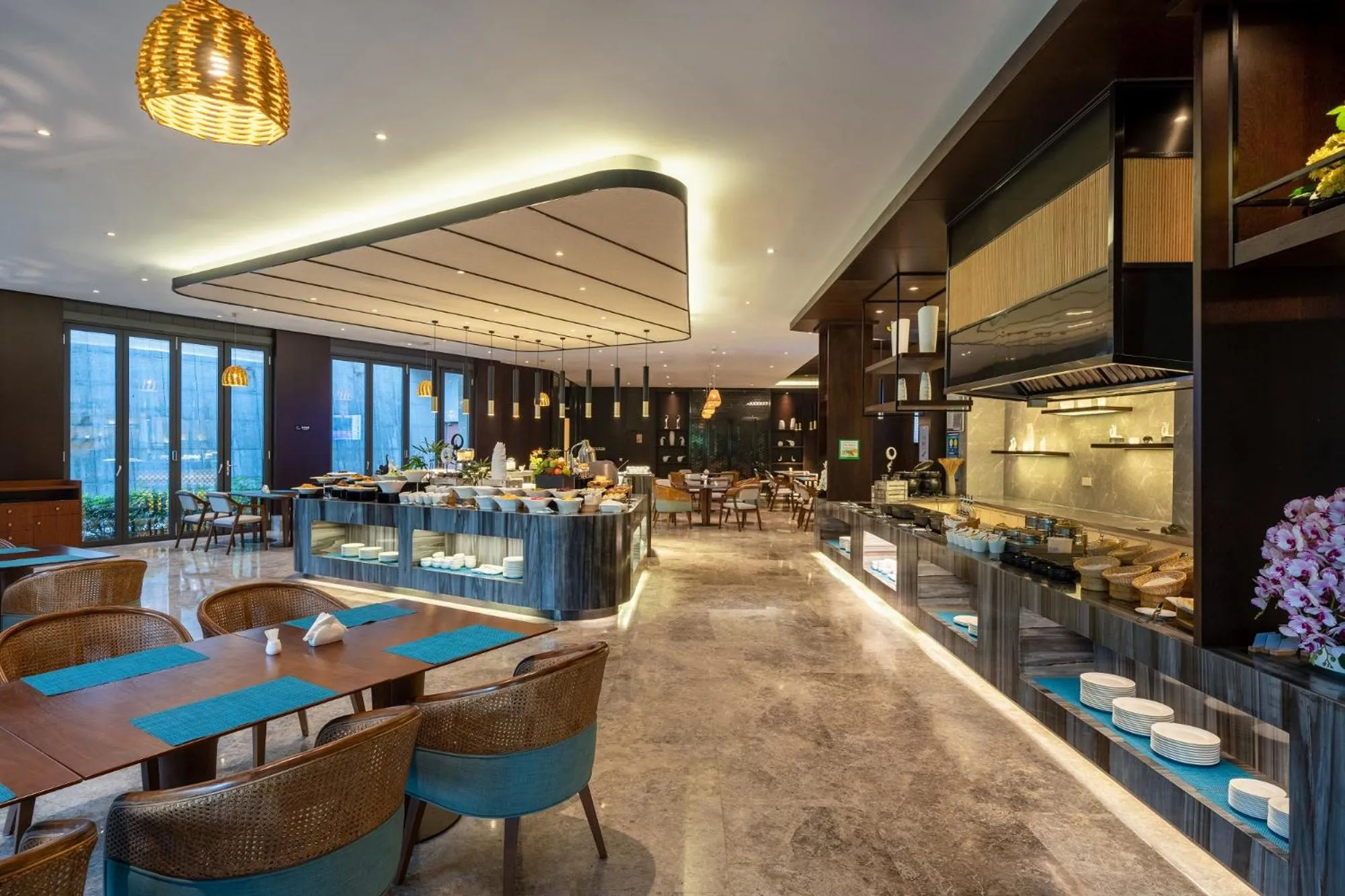 Restaurant/places to eat in SSAW Boutique Hotel Liuzhou