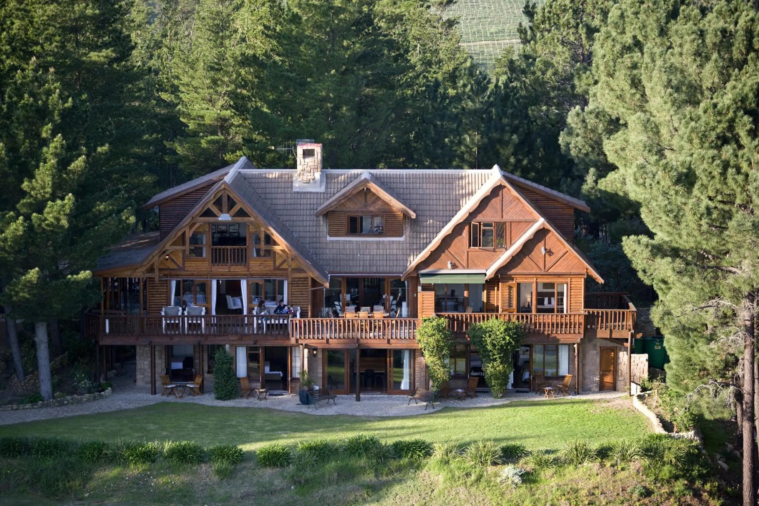 Toilet in Lalapanzi Lodge
