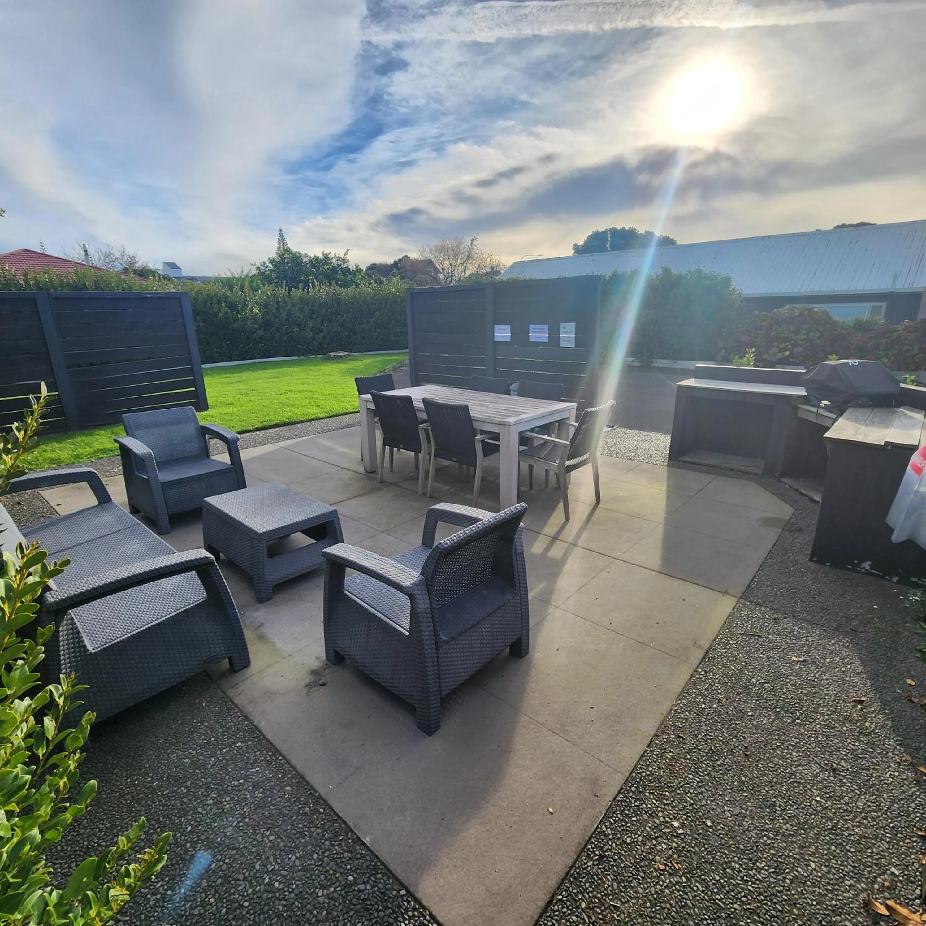 Property building in 16 Northgate Motor Lodge