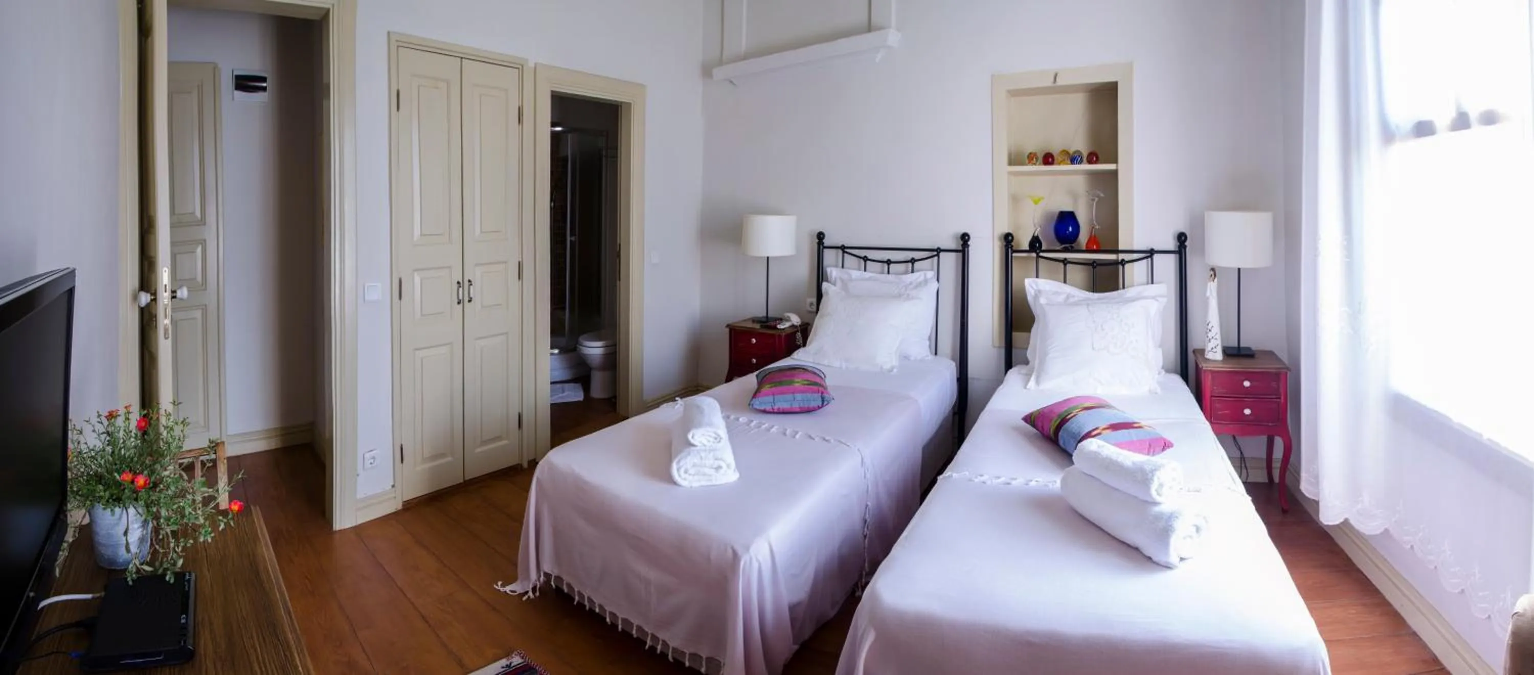 Bedroom in Macaron Konagi