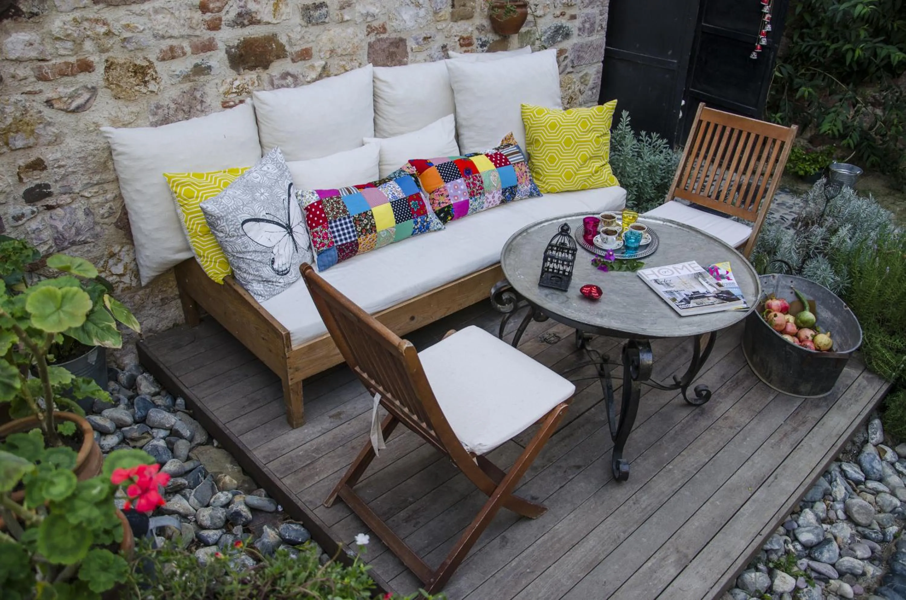 Patio in Macaron Konagi