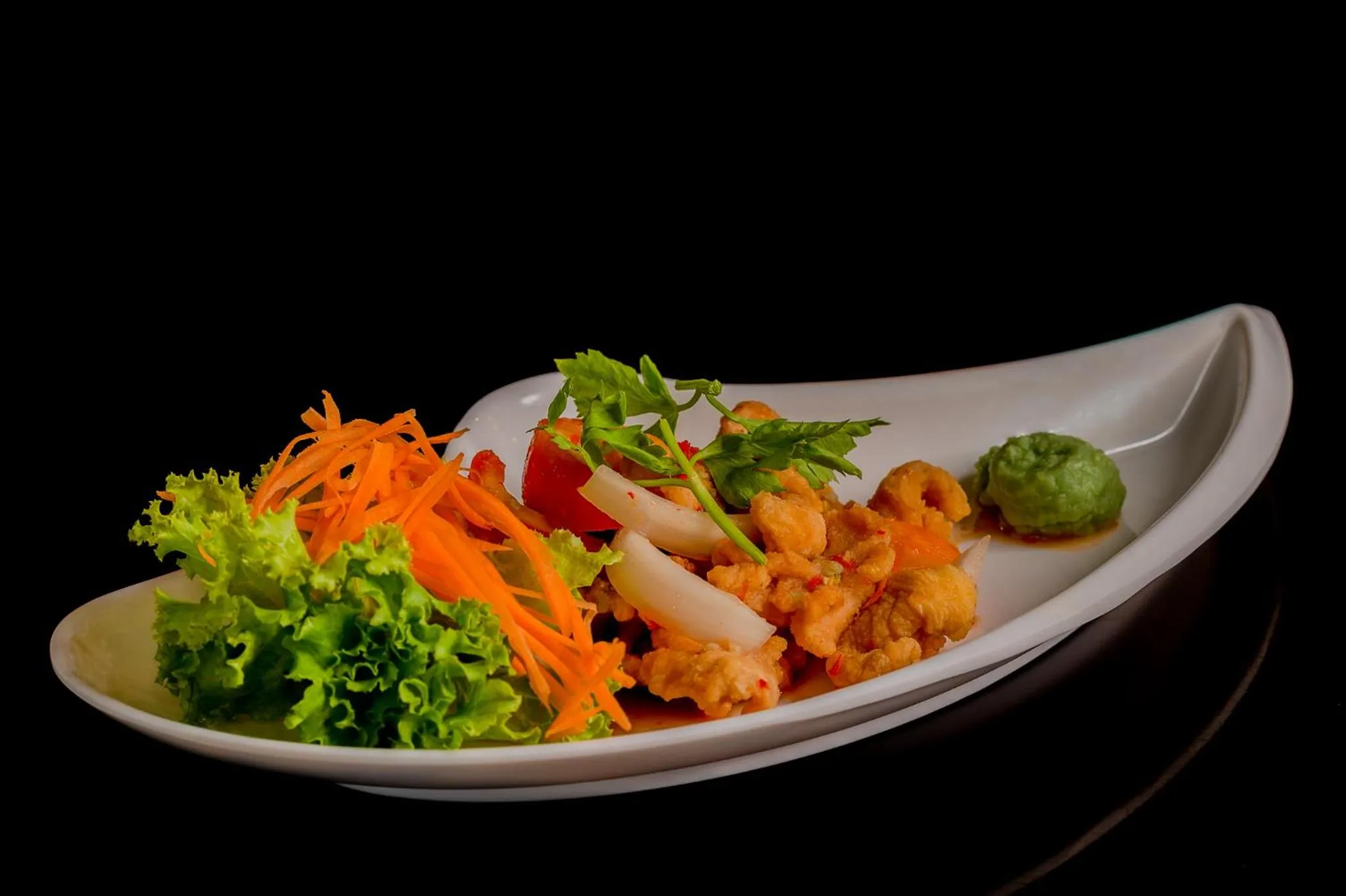 Food in Witchuwan Apartel