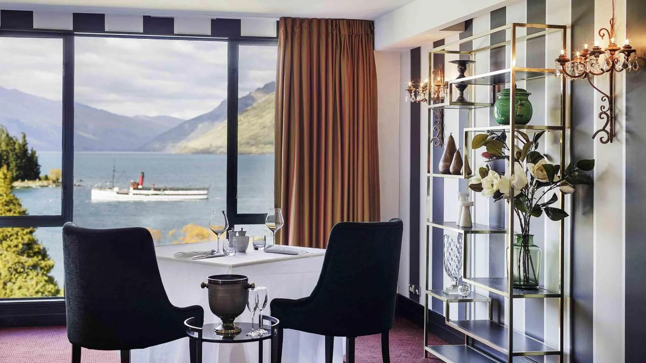 wedding in Hotel St Moritz, Queenstown - MGallery Collection