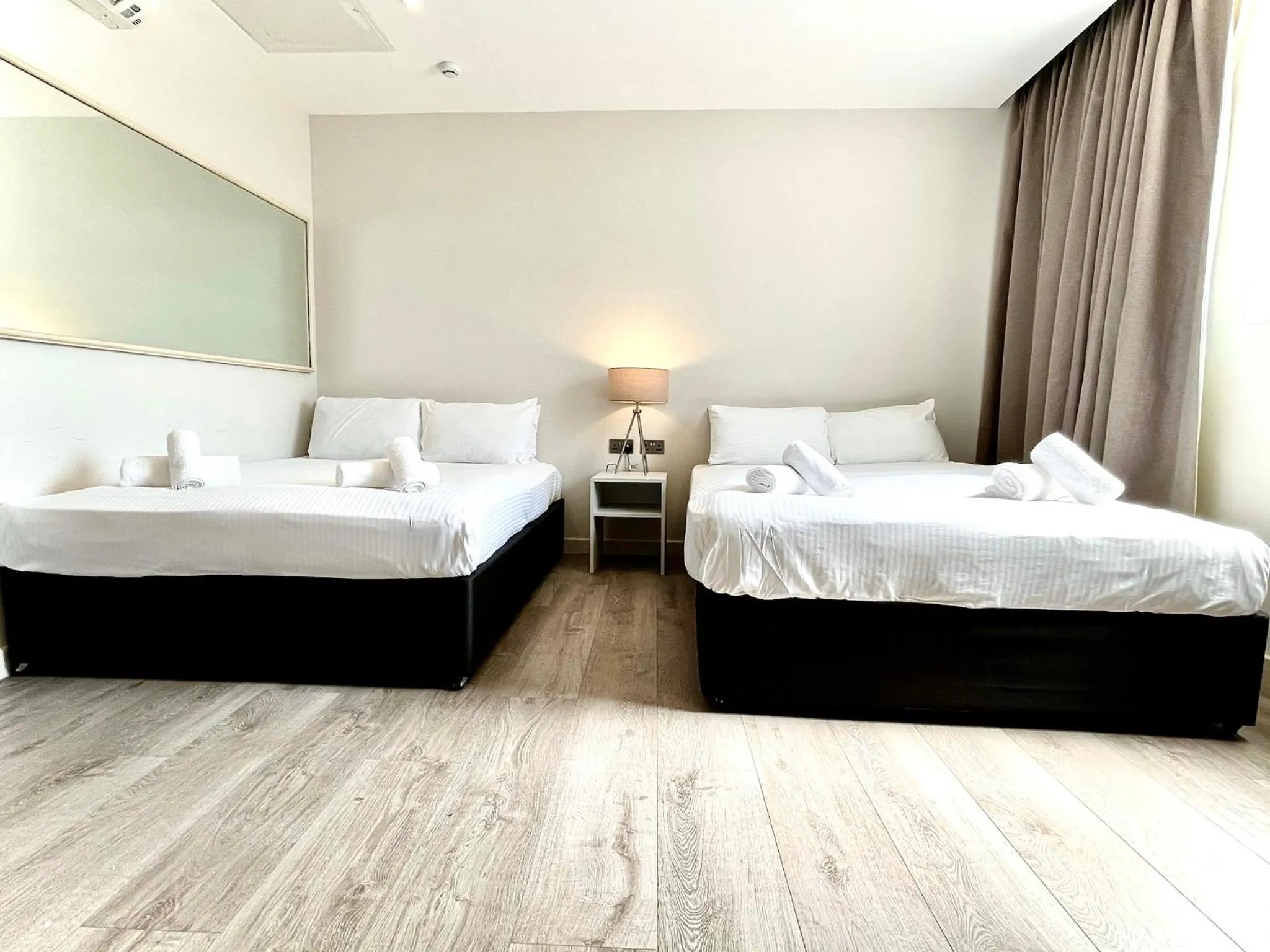 Photo of the whole room, Bed in Axiom Park Hotel