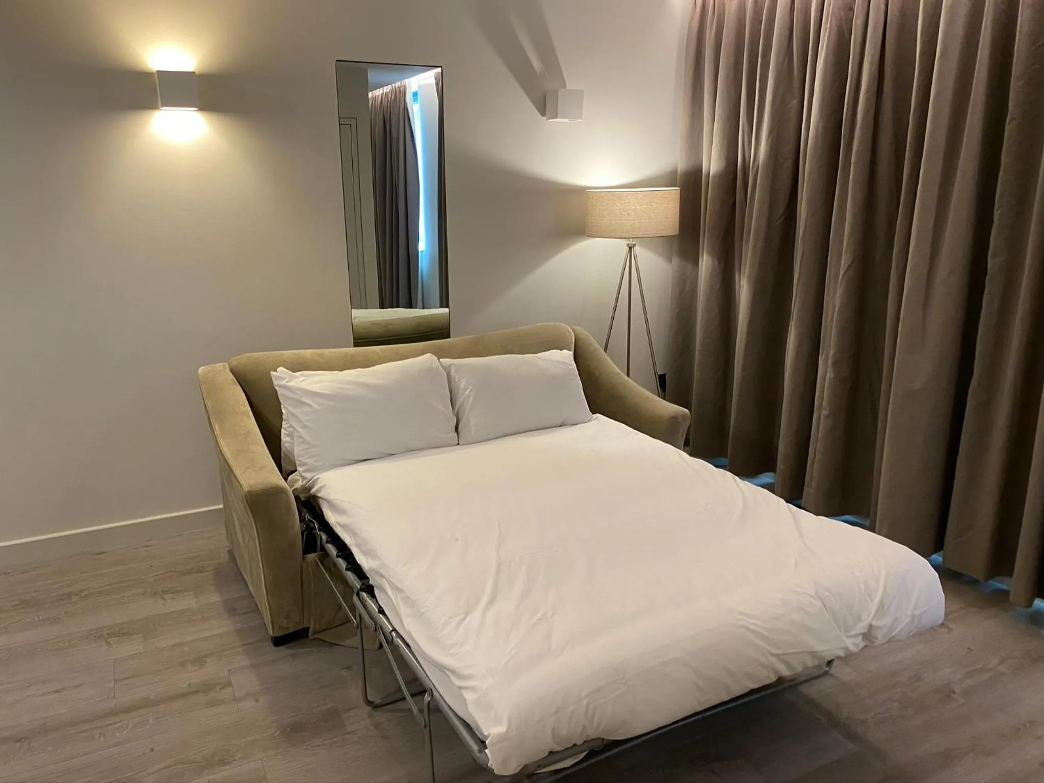 Bed in Axiom Park Hotel