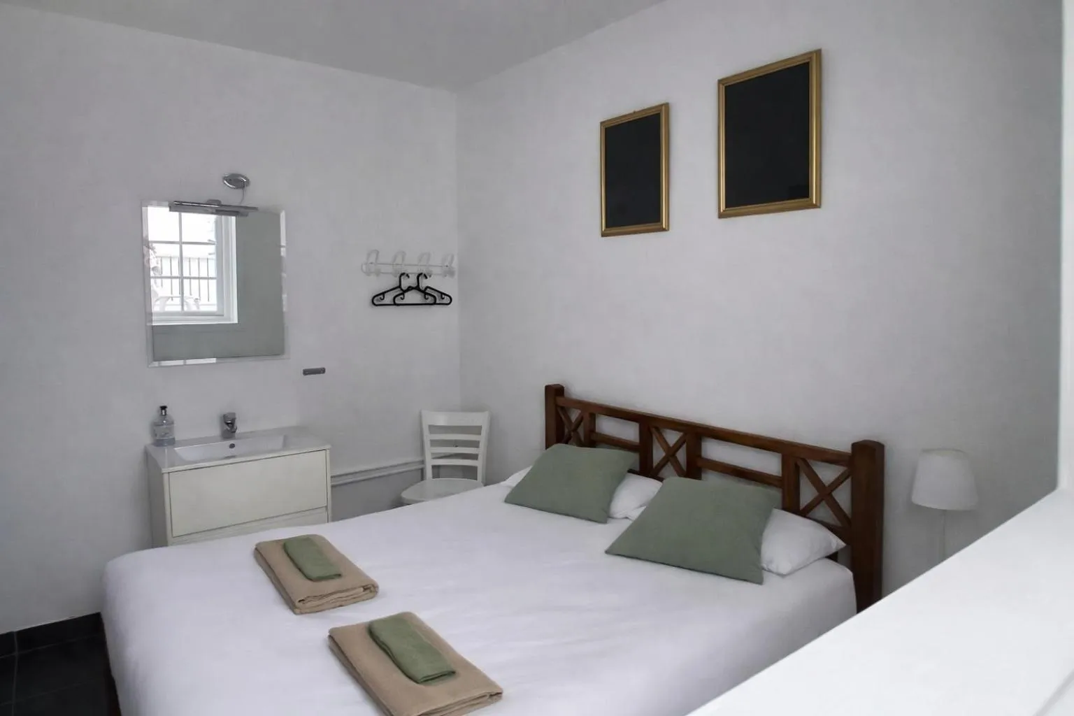 View (from property/room), Bed in Selfoss Hostel