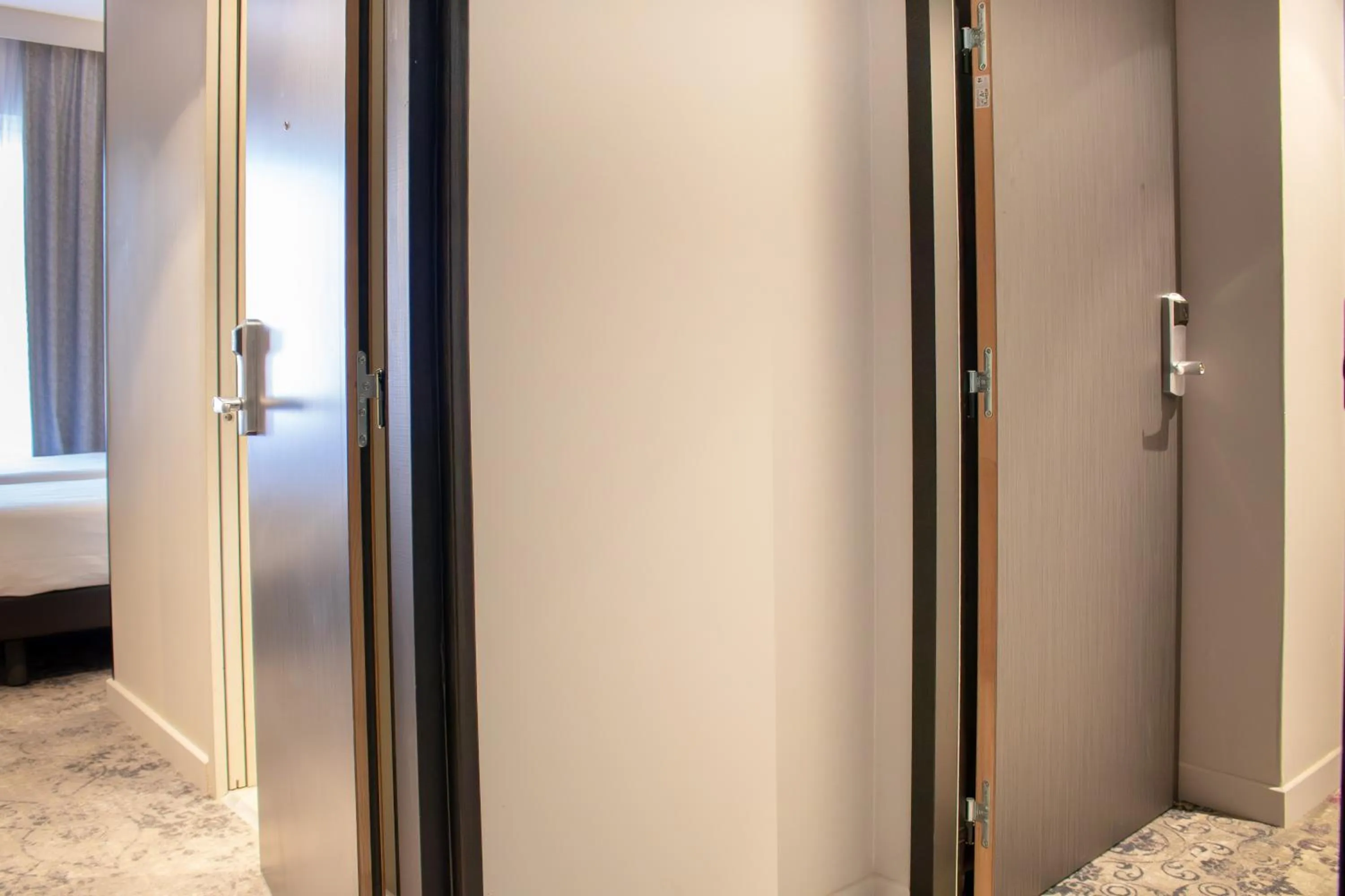 Bedroom in Brit Hotel Cahors Centre - Le Valentre