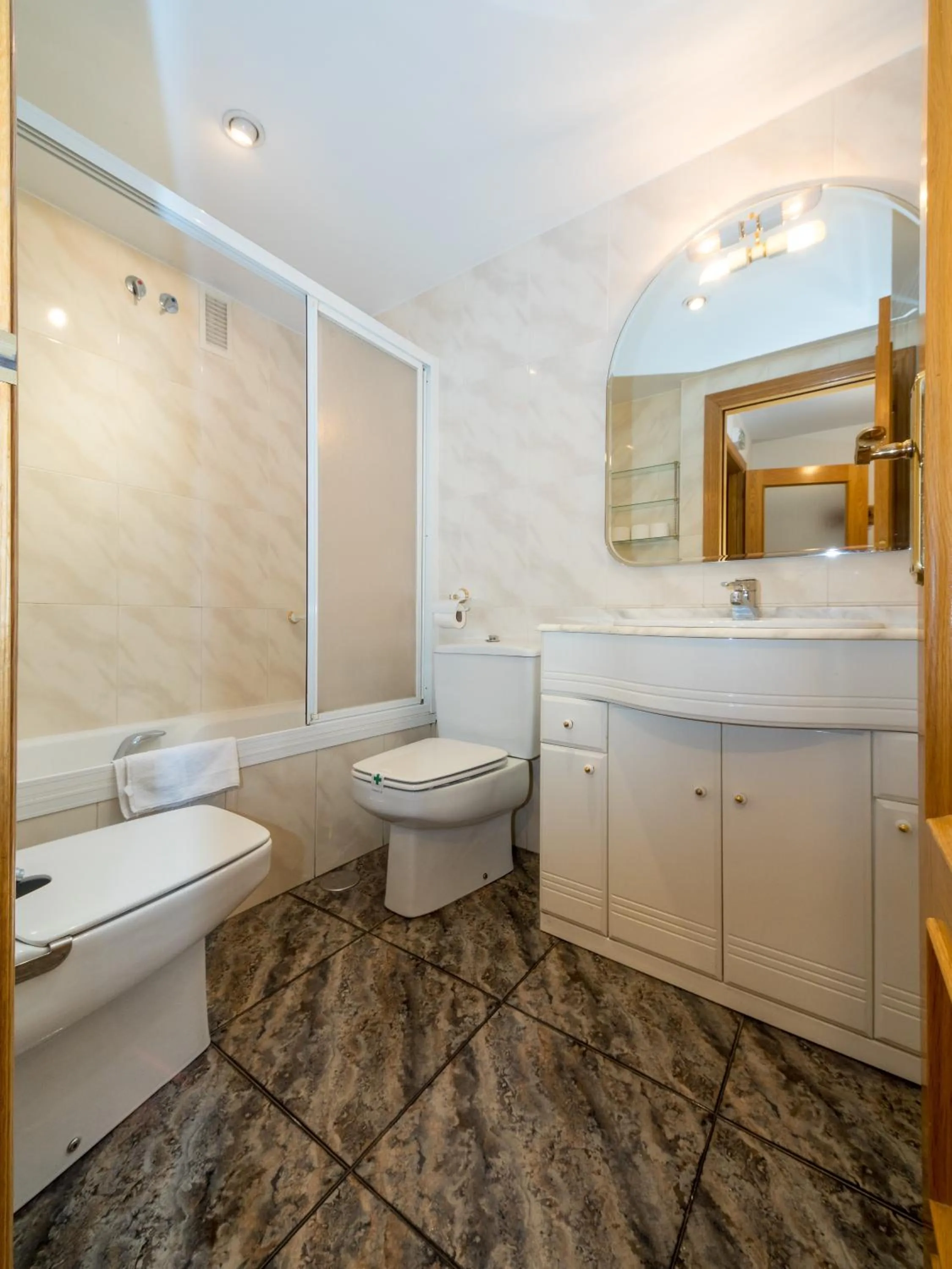 Bathroom in Gestión de Alojamientos Apartments