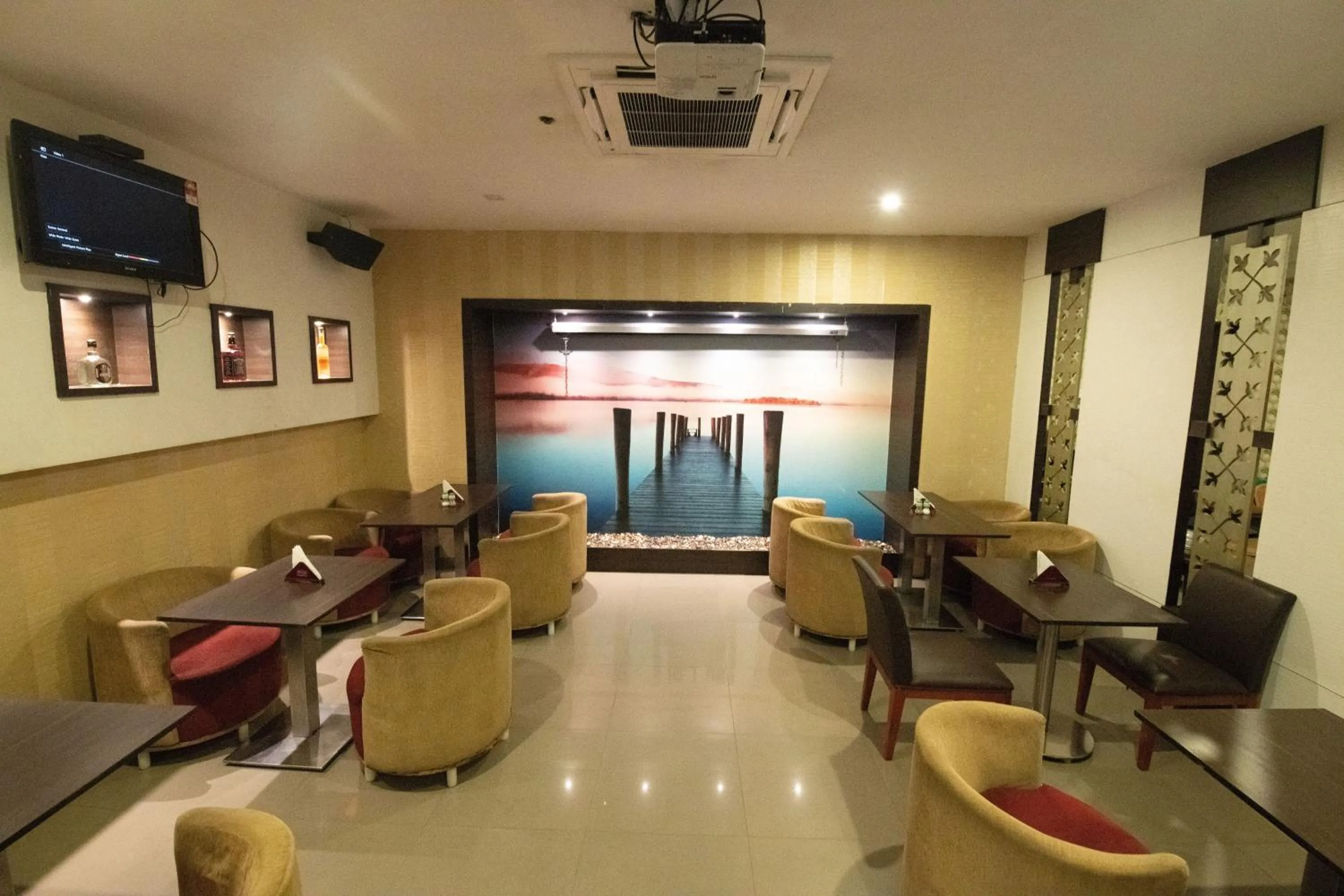 Lounge or bar in Hotel High Point