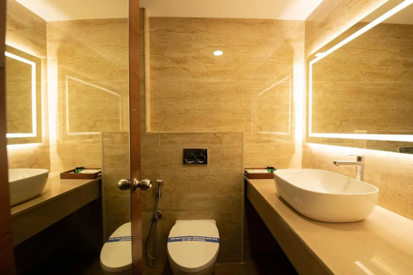 Shower in Hotel High Point