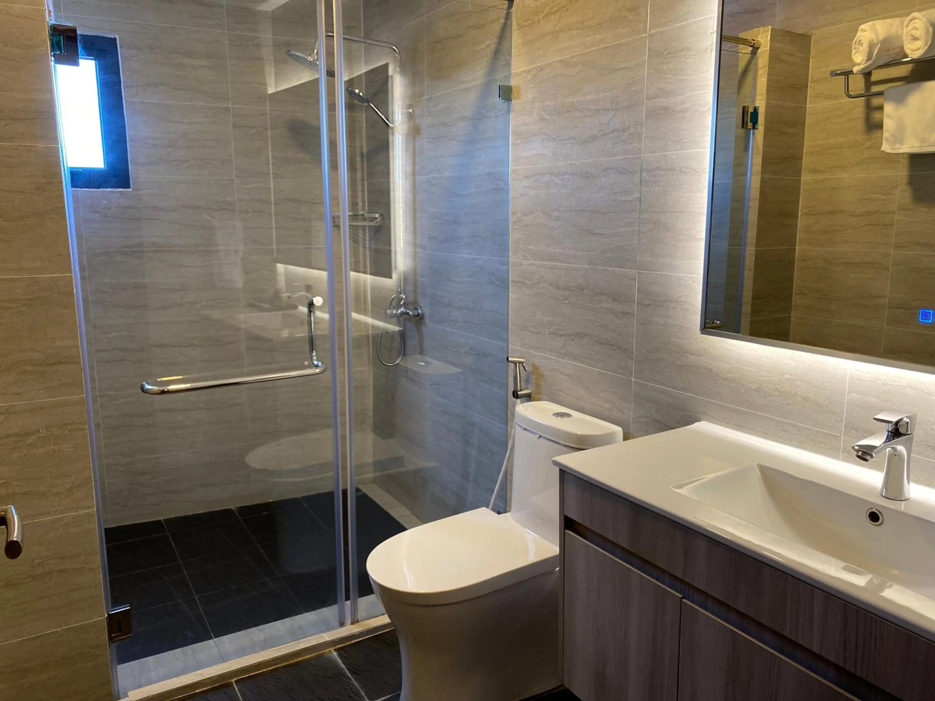 Bathroom in The Lanes Hotel