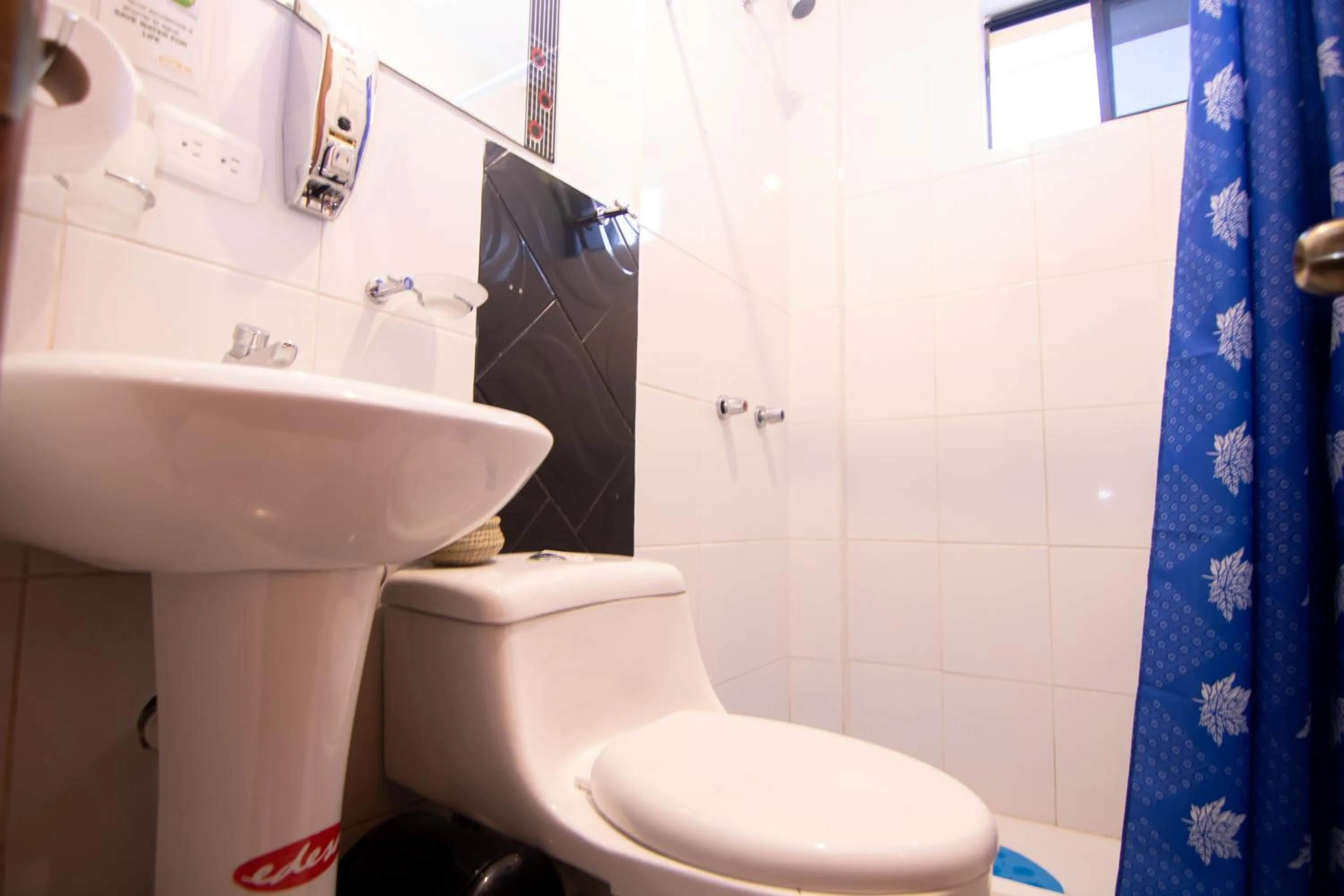 Bathroom in Hostal Alpachaca - New Quito Airport