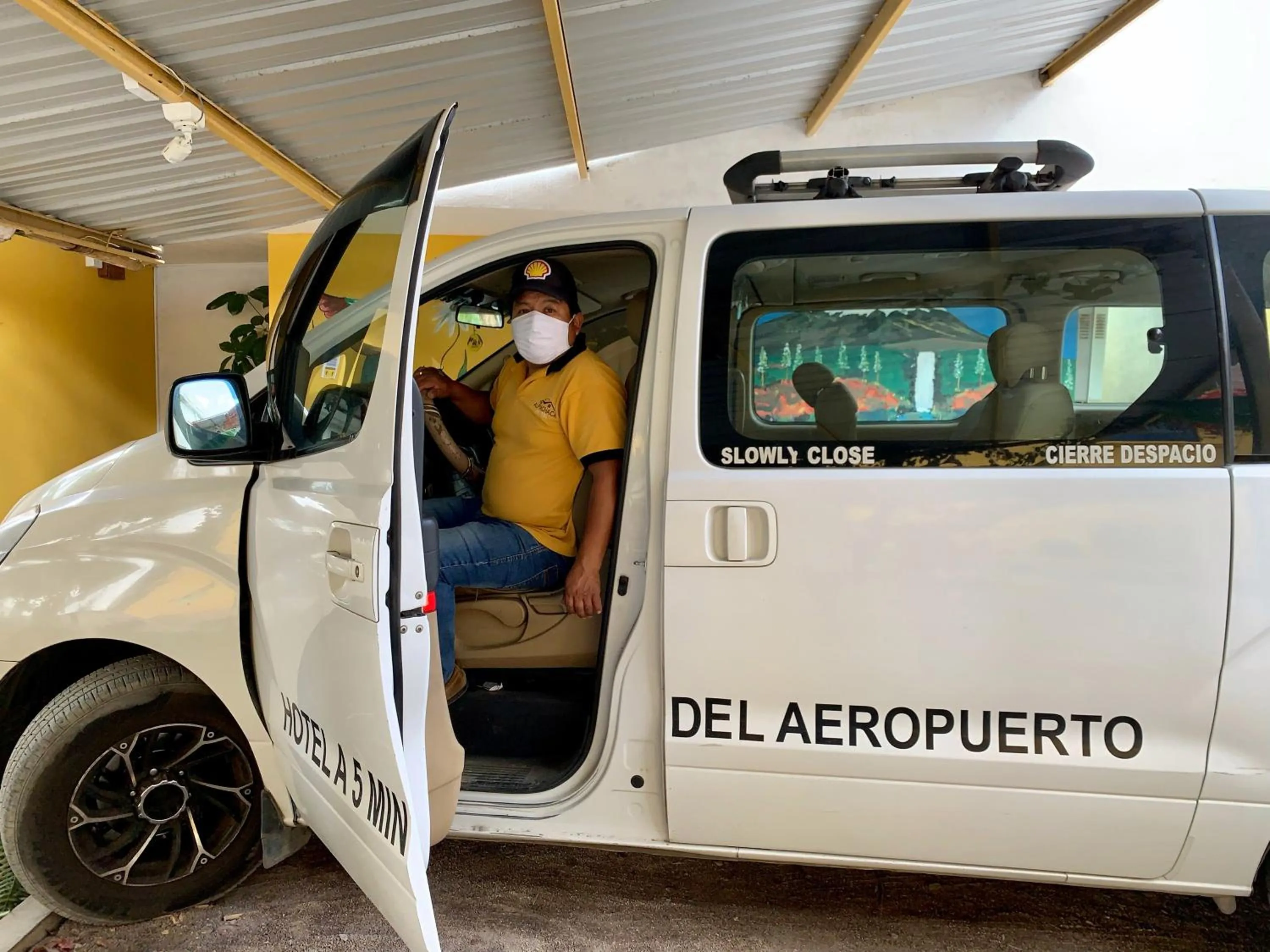 People in Hostal Alpachaca - New Quito Airport