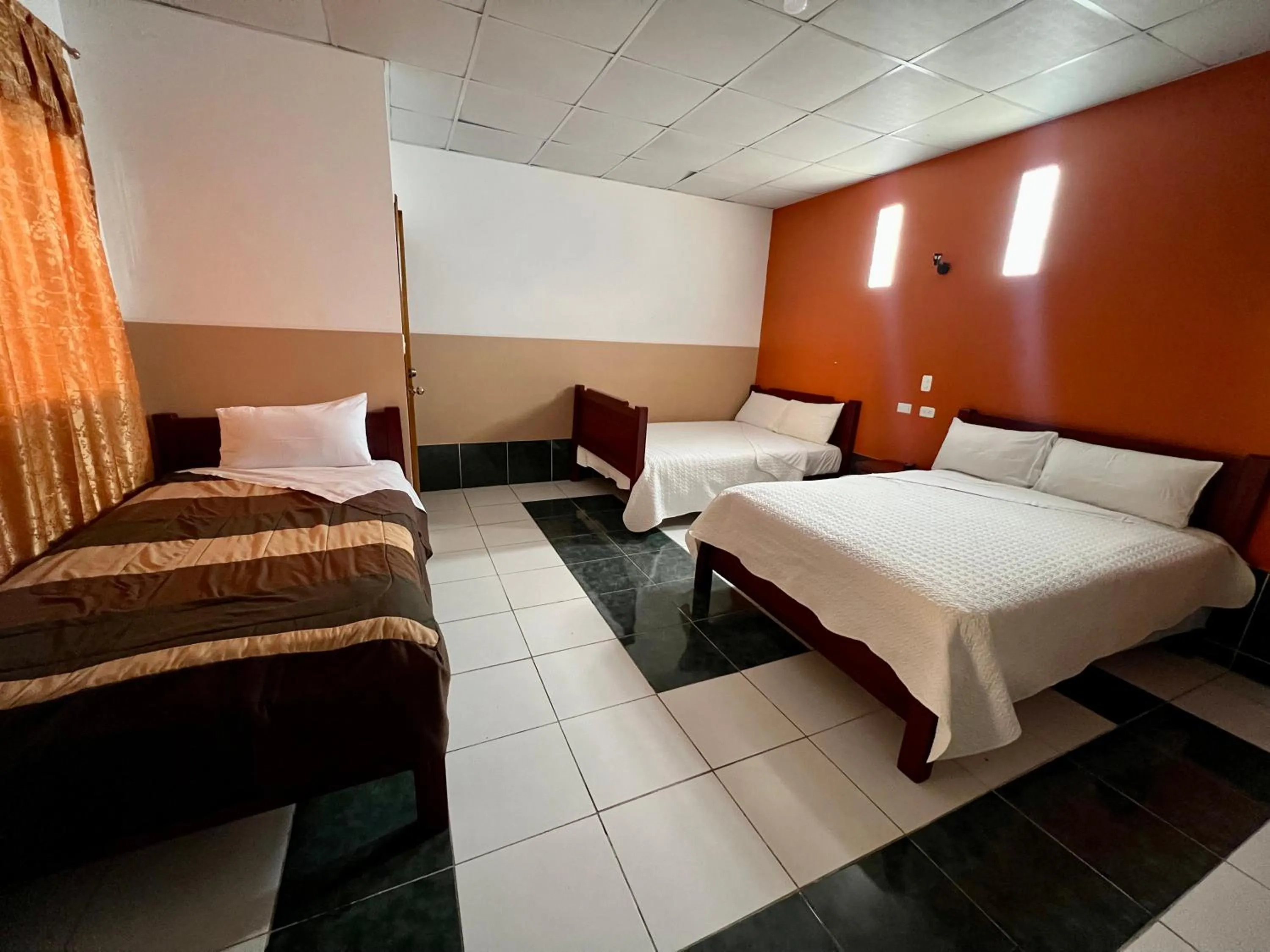 Bed in Hostal Alpachaca - New Quito Airport
