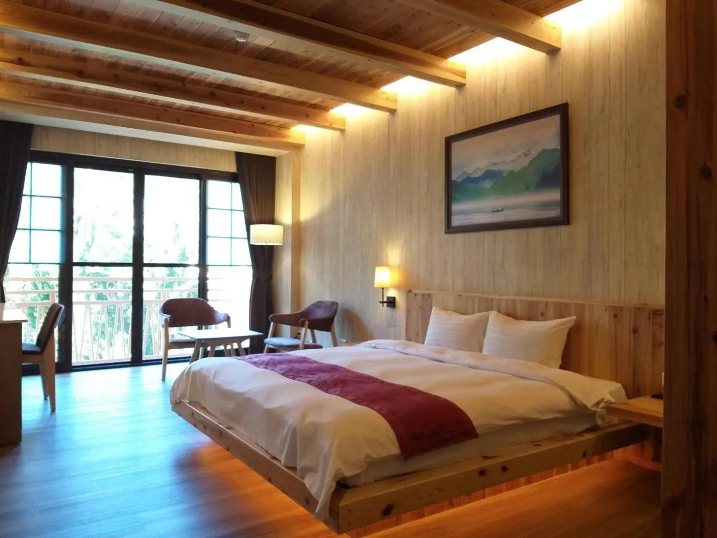 Bed in Ku Kuan Resort Hotel