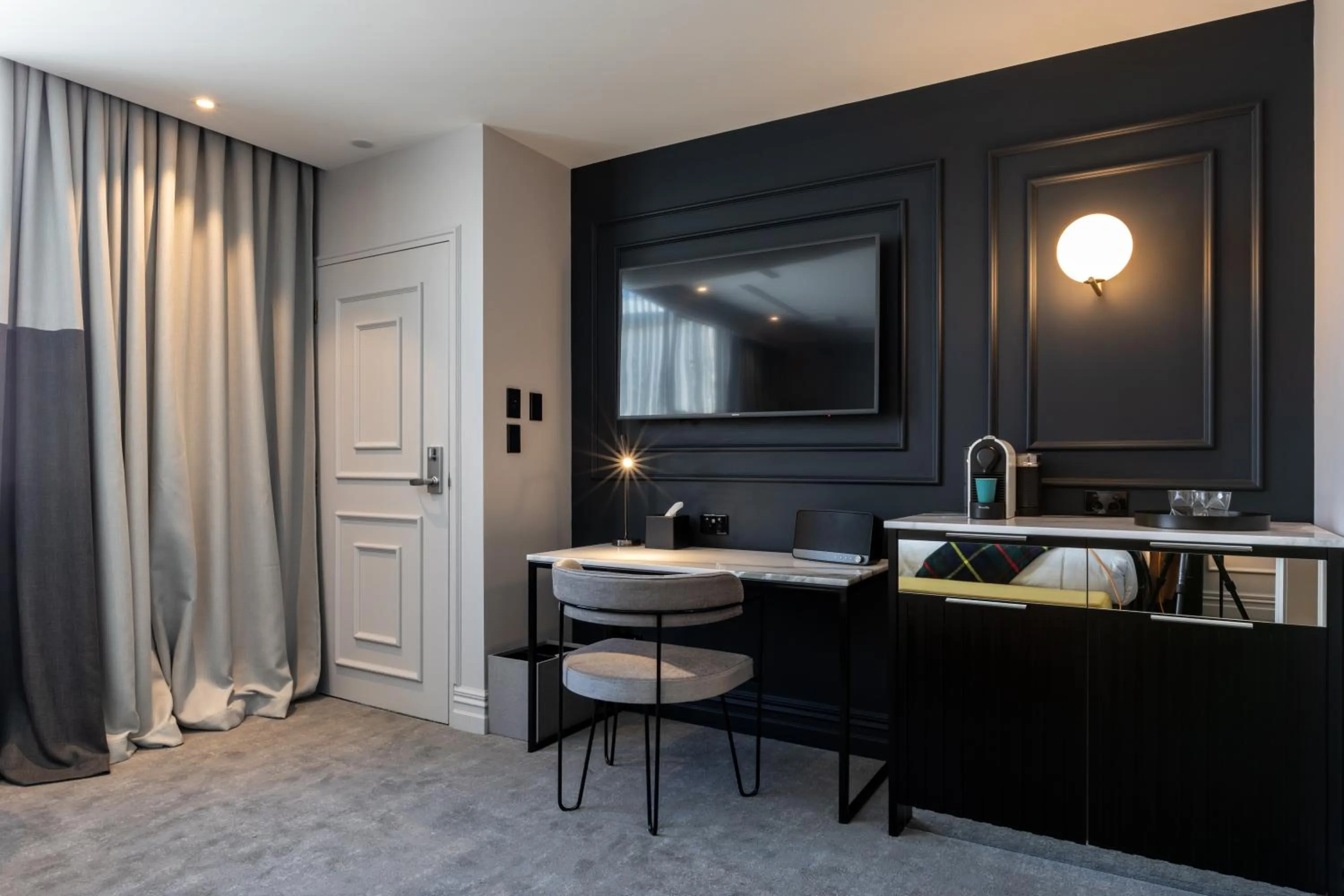 Communal lounge/ TV room in Fable Dunedin