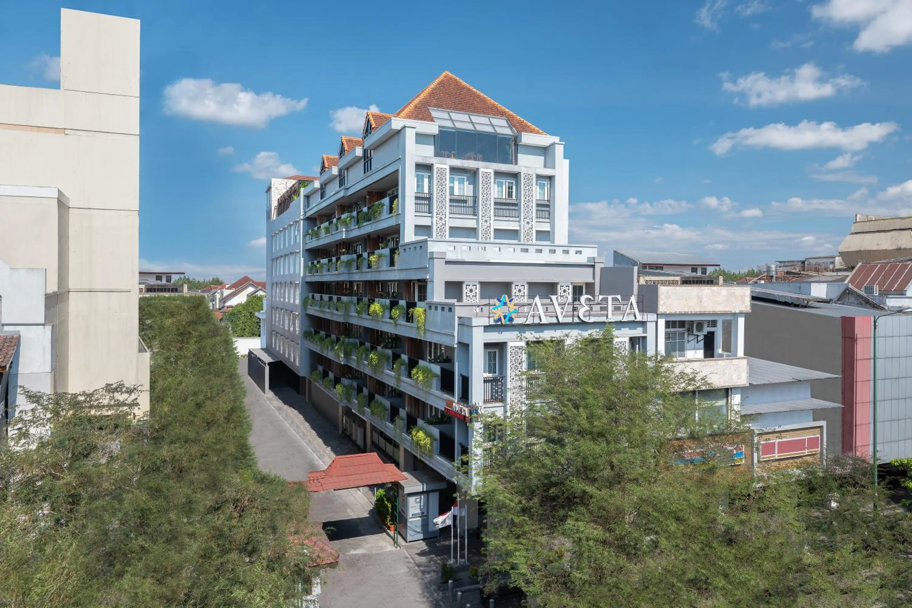 Property building in Aveta Hotel Malioboro