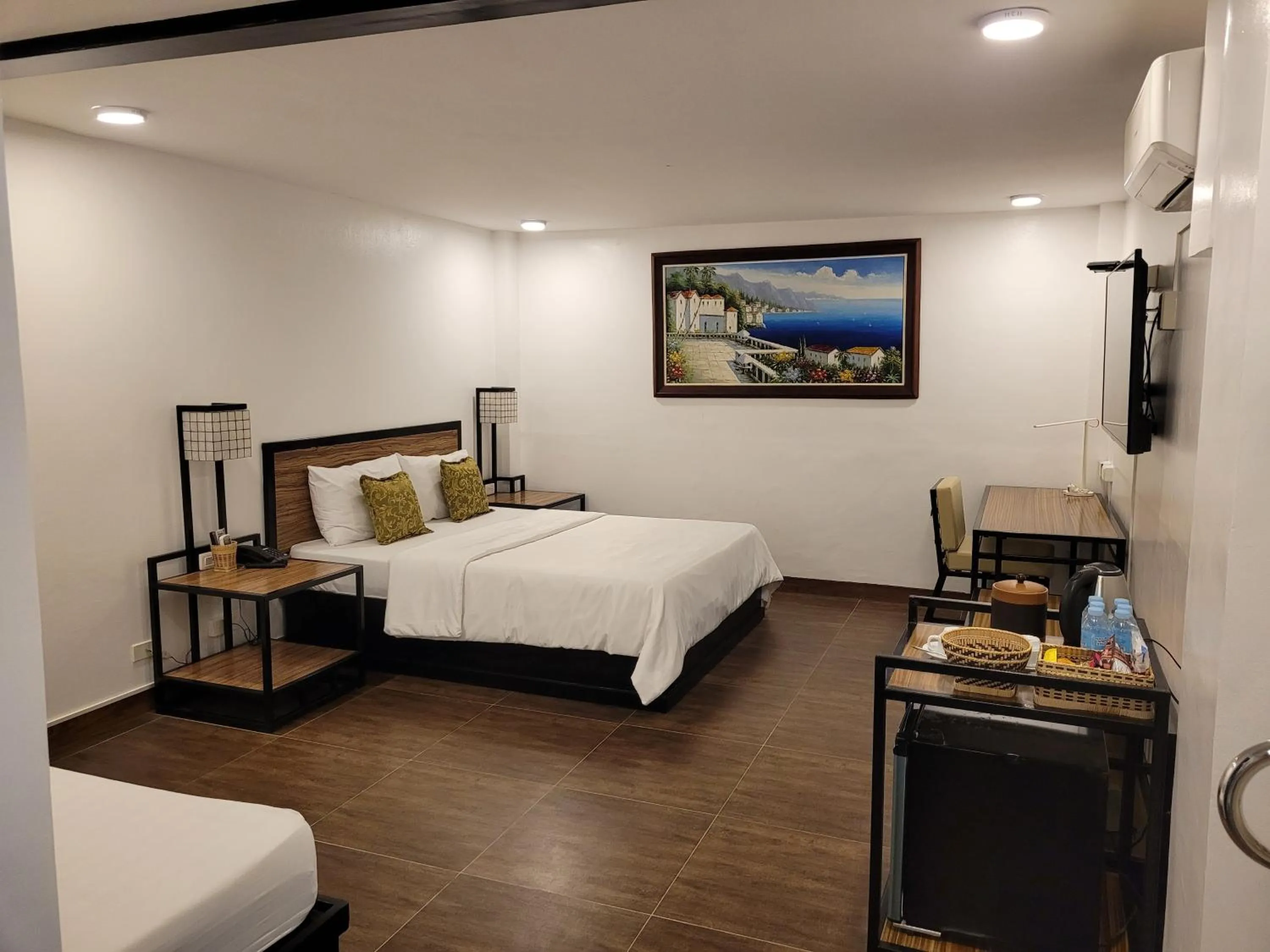 Bedroom, Bed in Fernvale Leisure Club and Resort