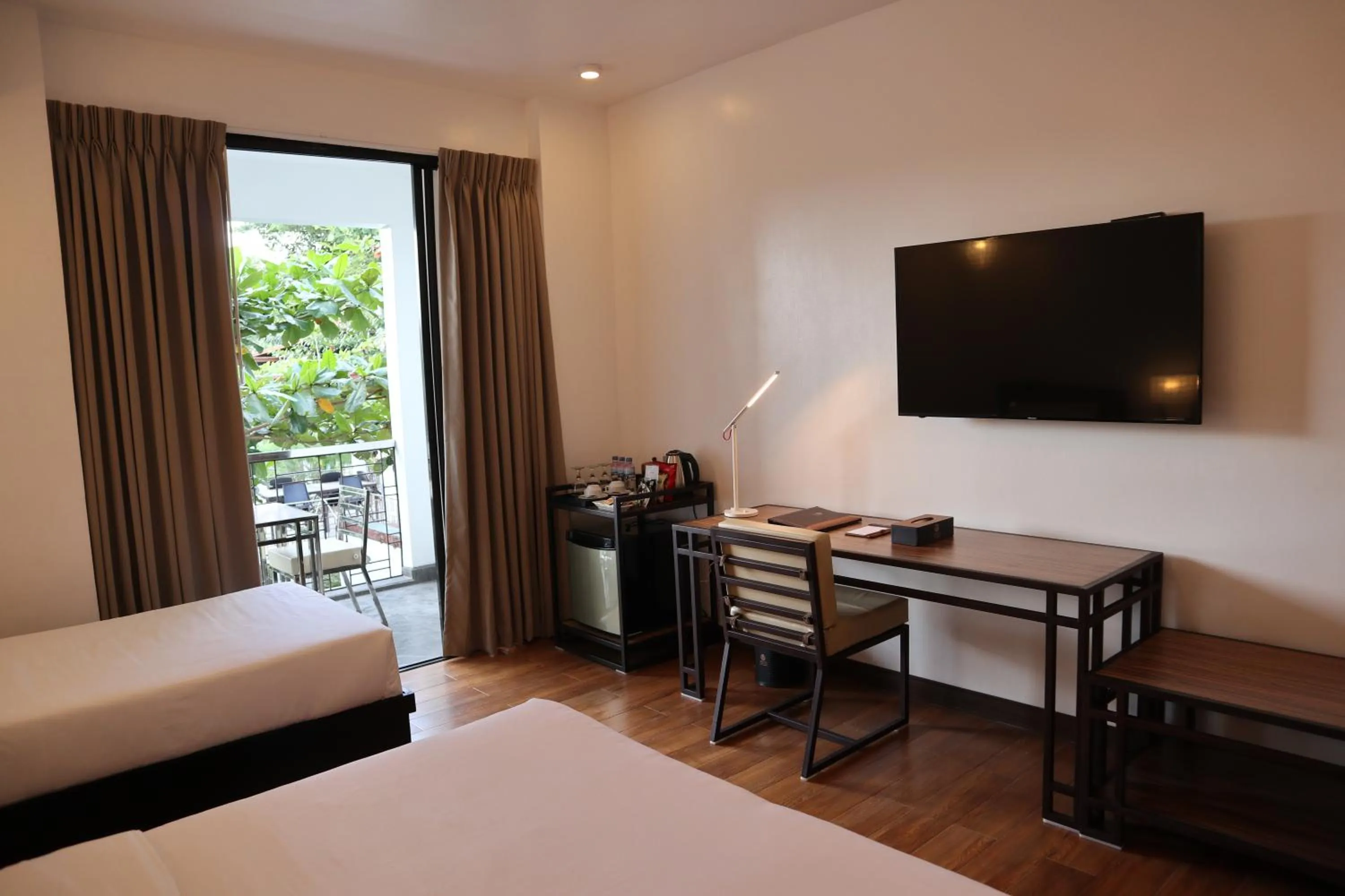 Bedroom, Bed in Fernvale Leisure Club and Resort