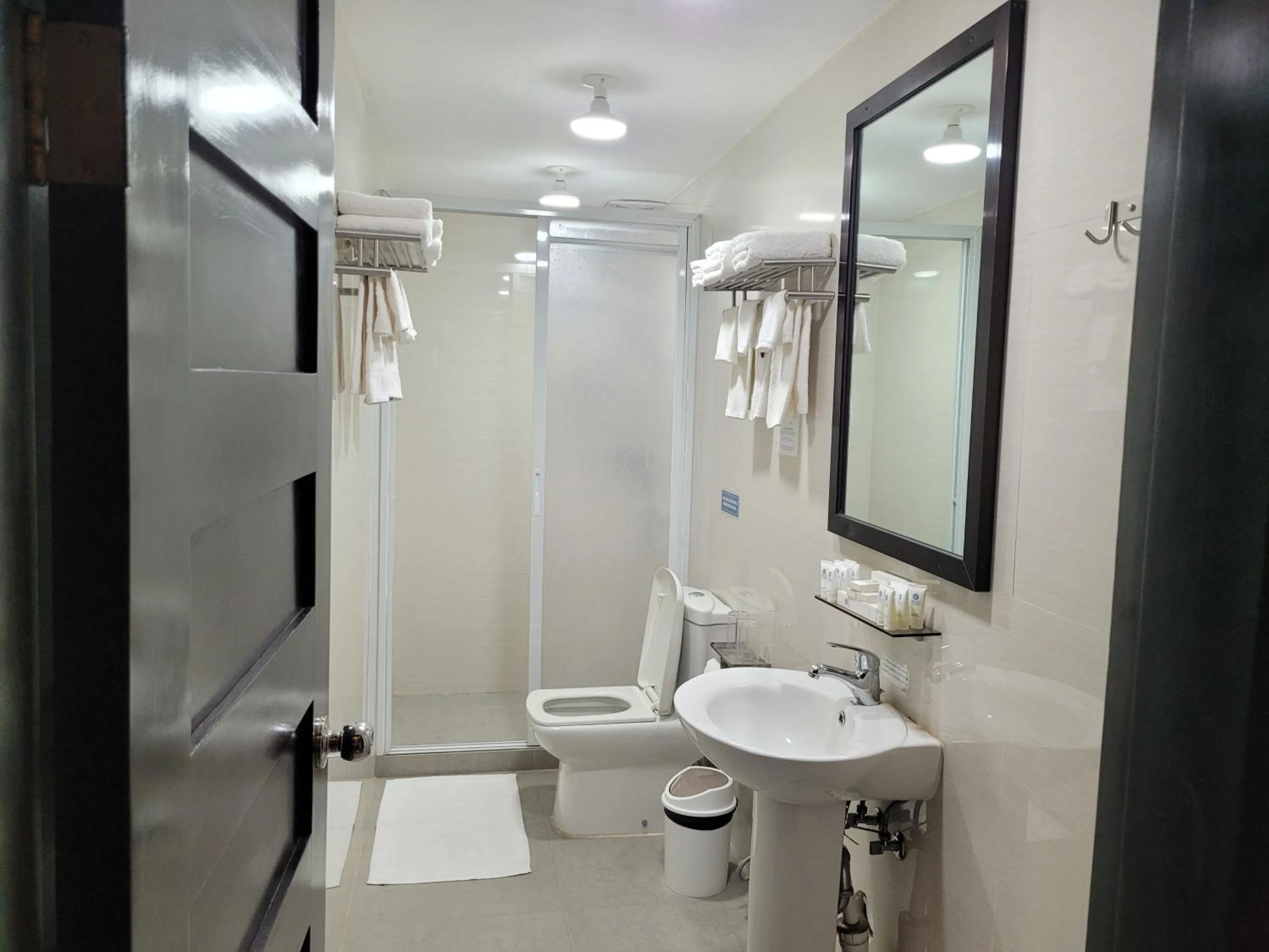 Shower in Fernvale Leisure Club and Resort