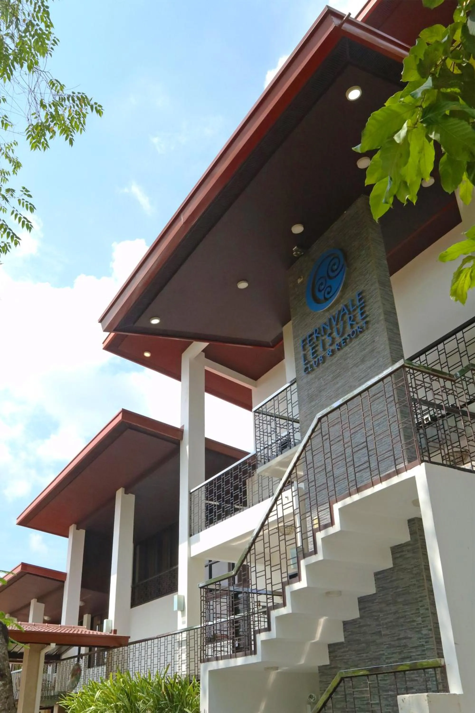 Property building in Fernvale Leisure Club and Resort