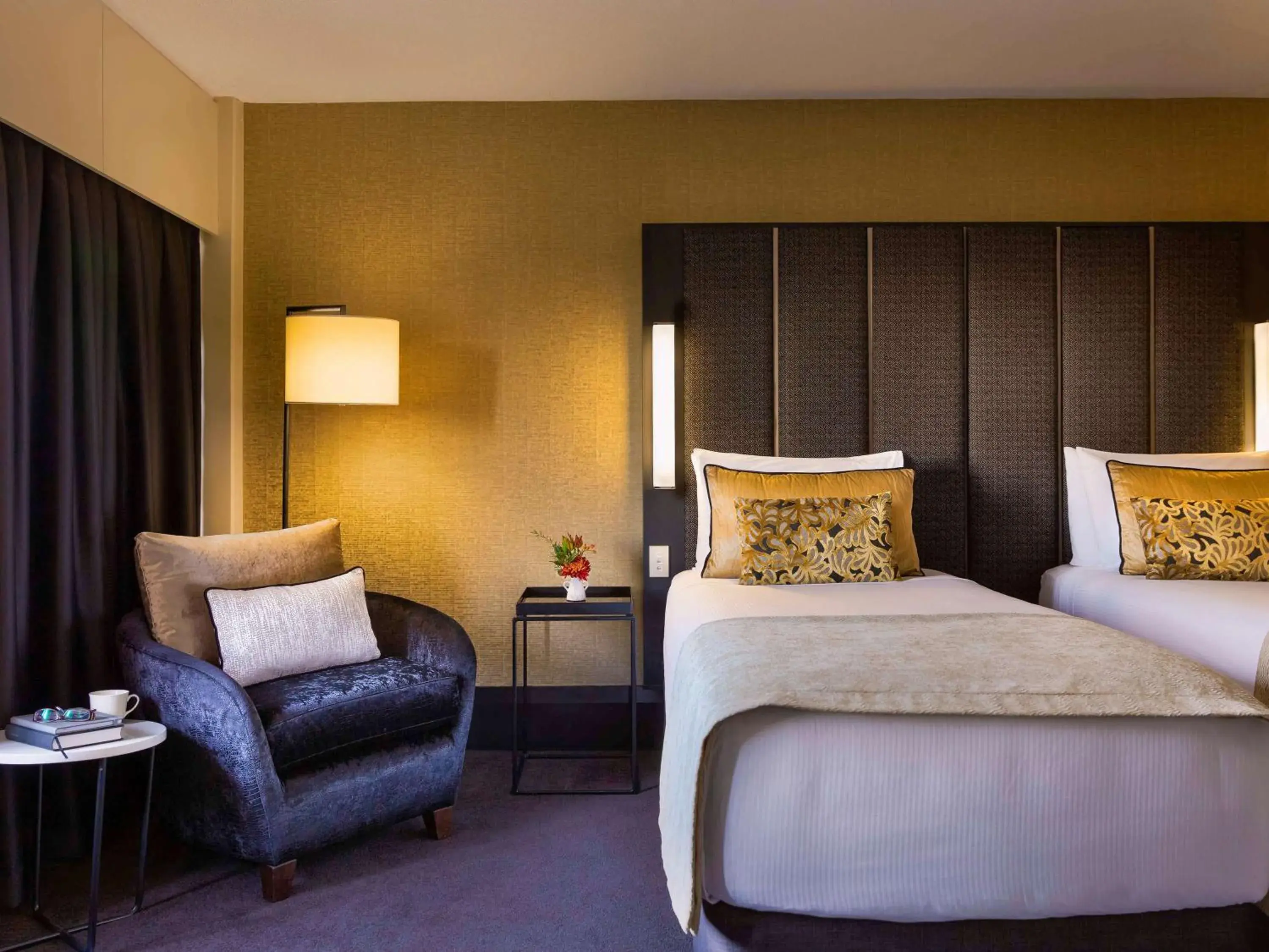 Superior Twin Room in Mövenpick Hotel Wellington Superior Twin Room in Mövenpick Hotel Wellington