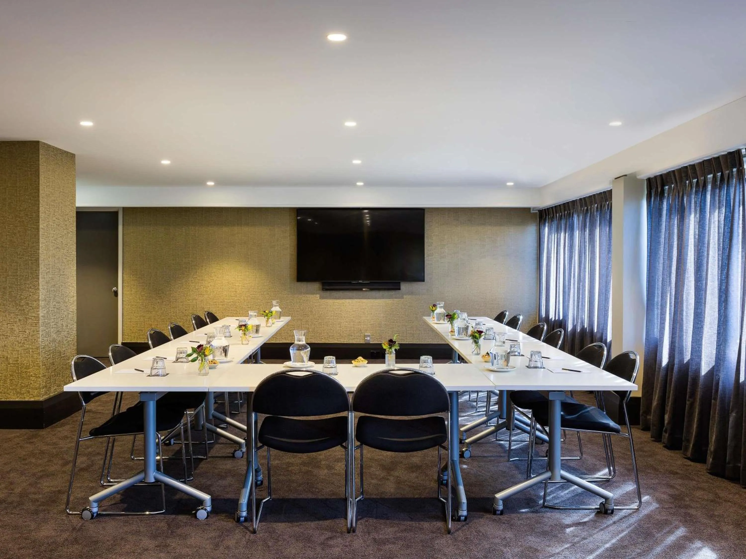 Meeting/conference room in Mövenpick Hotel Wellington