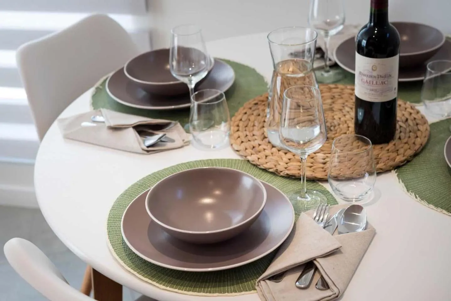 Dining area in Studio Brussels - Central