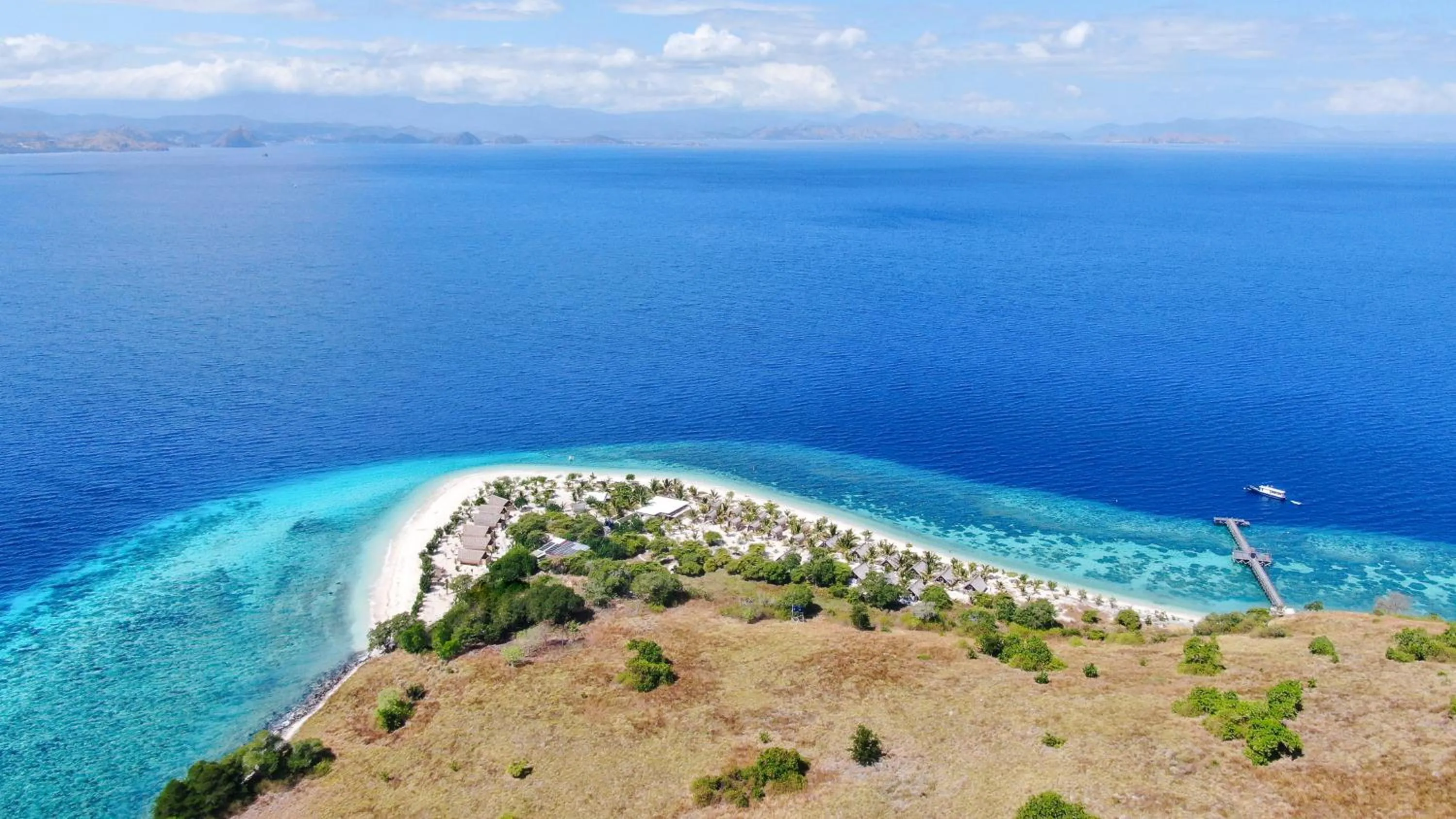 Le Pirate Island - Adults Only