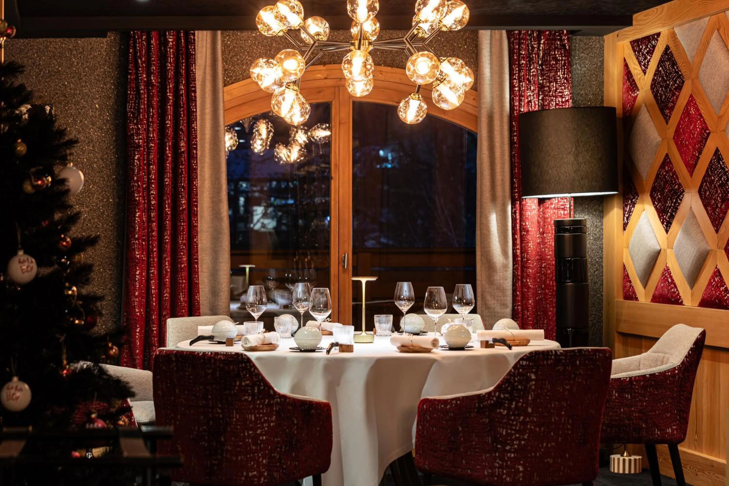 Restaurant/places to eat in Le Kaïla