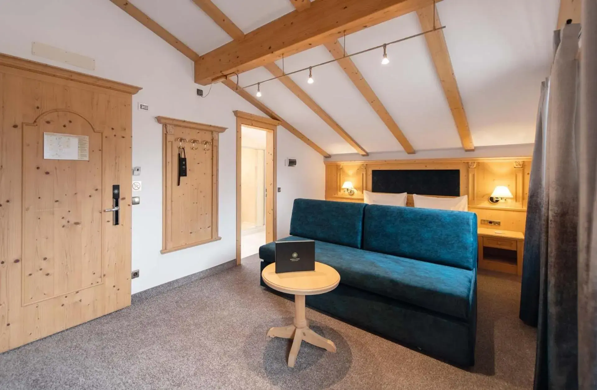 Triple Room in Engels Park Triple Room in Engels Park