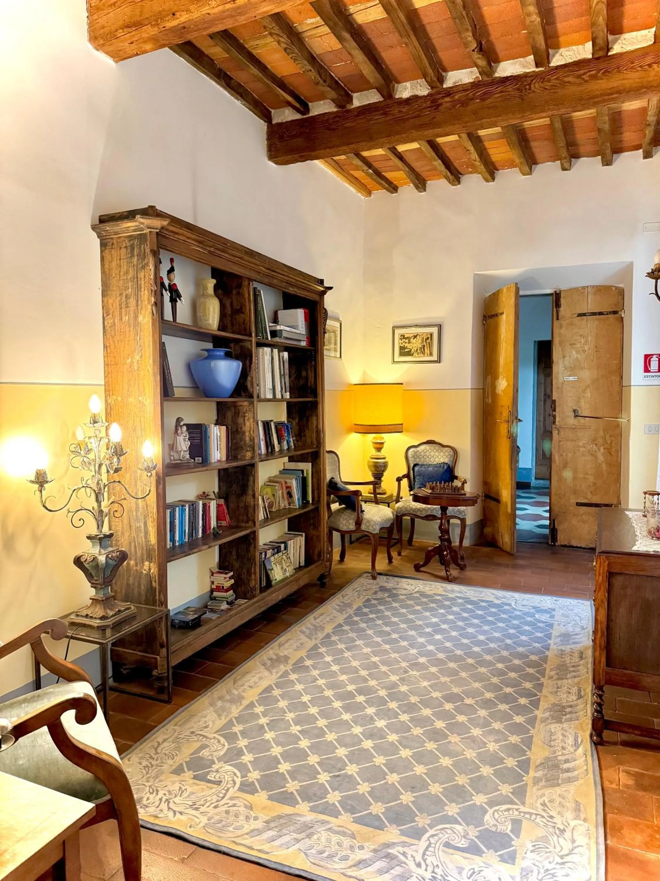 Villa La Dogana B&B di Charme - Historic Villa with a beautiful garden - private parking