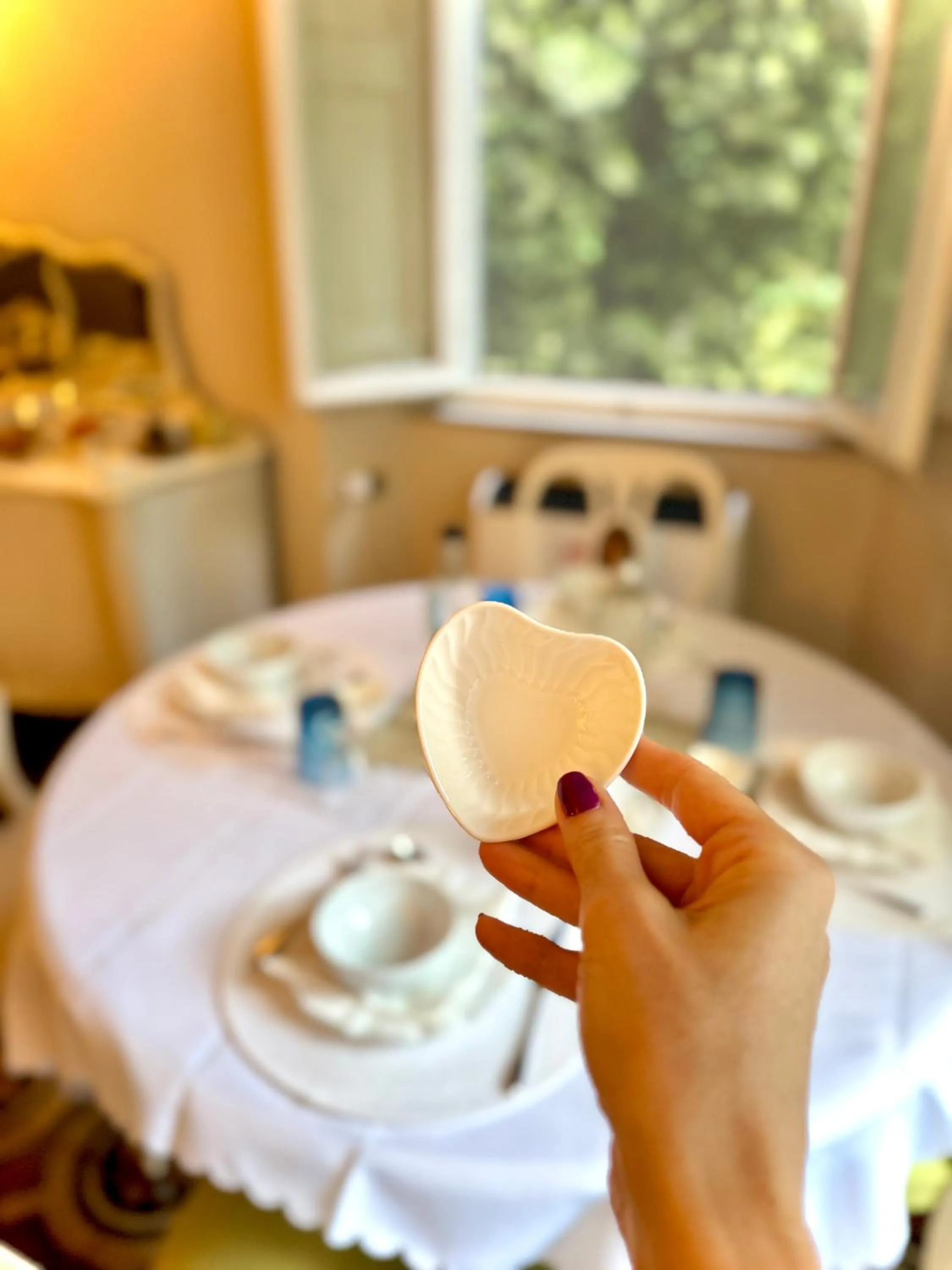 Bed in Villa La Dogana B&B di Charme - Historic Villa with a beautiful garden - private parking