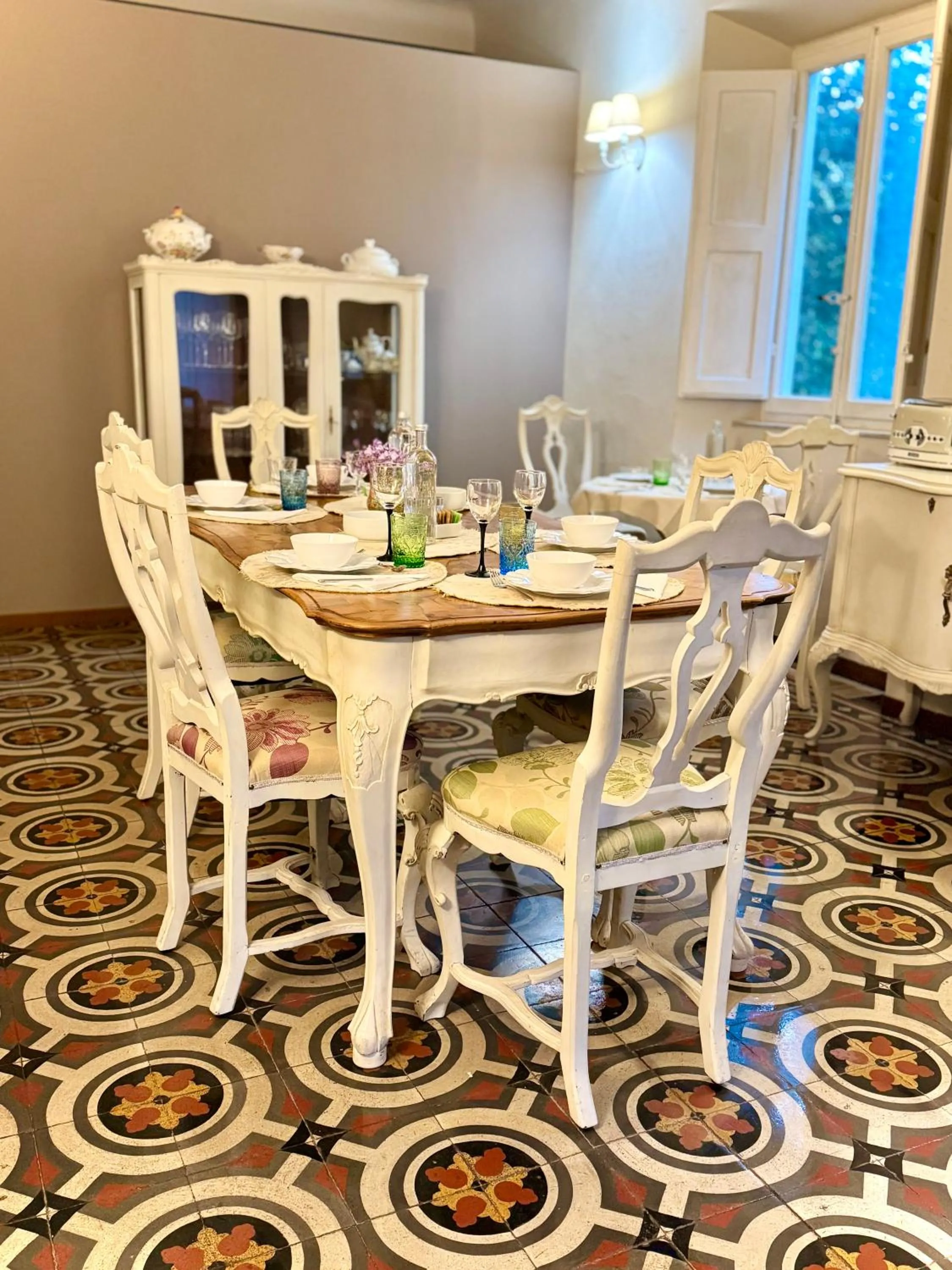 Villa La Dogana B&B di Charme - Historic Villa with a beautiful garden - private parking