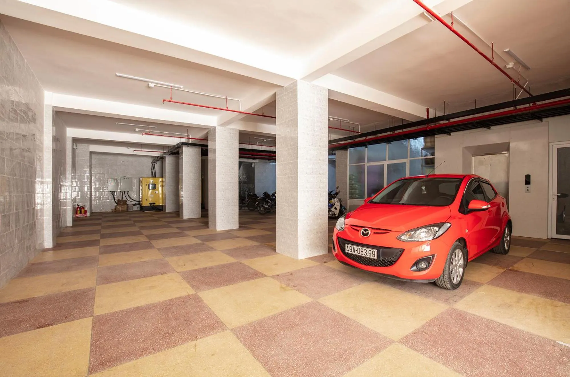 Parking in Interstella Hotel