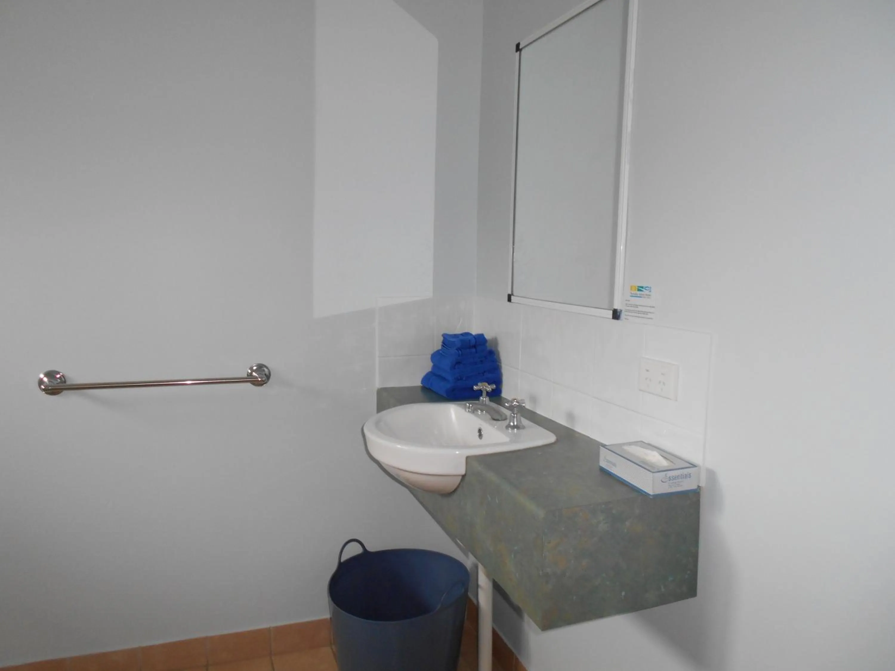 Bathroom in TI Motel Torres Strait