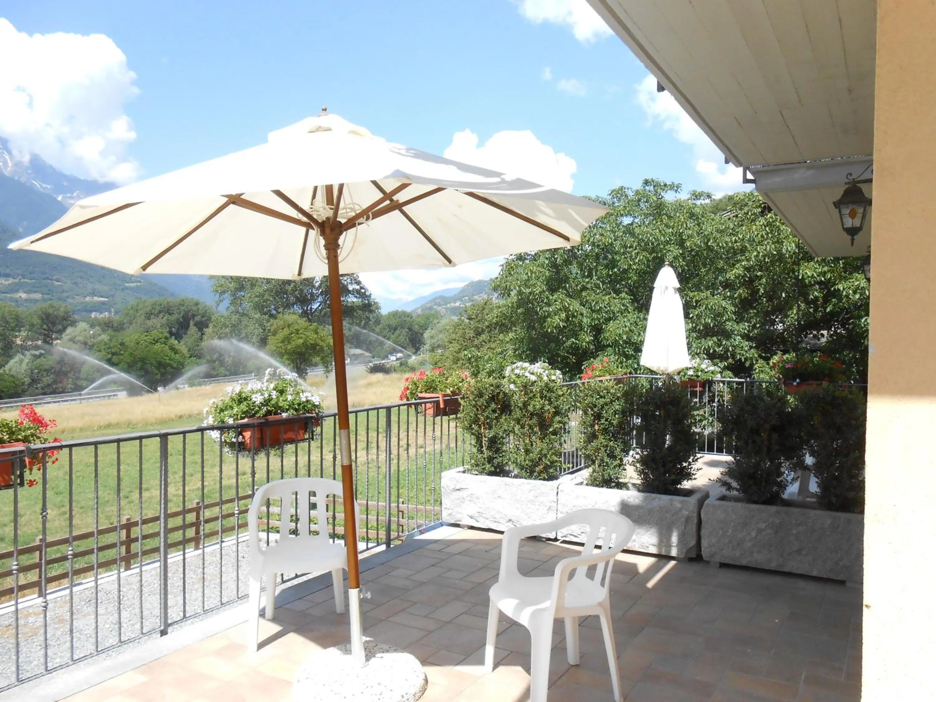 Balcony/Terrace in Affittacamere Les Noyers