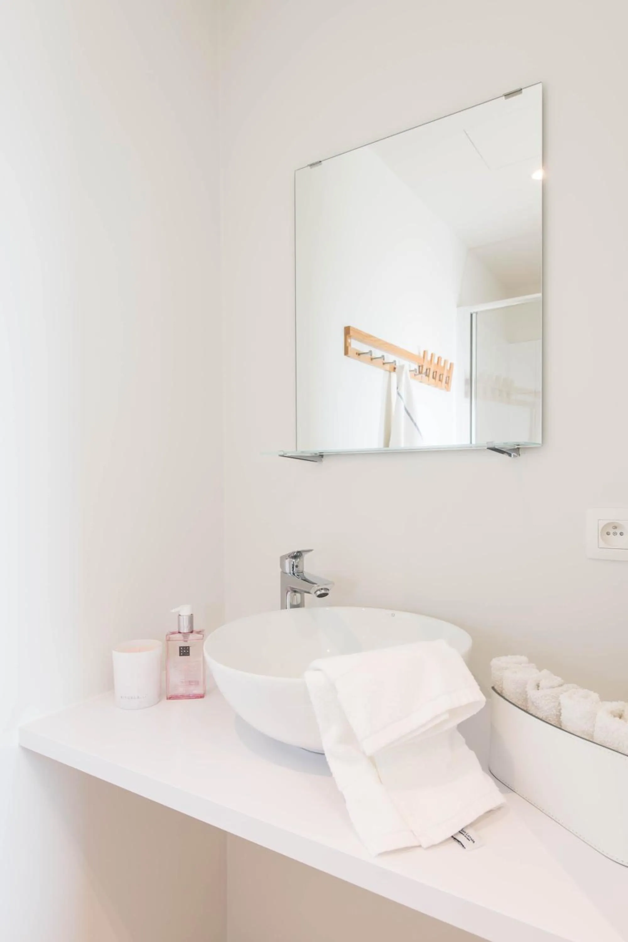 Bathroom in Fields of Ellis