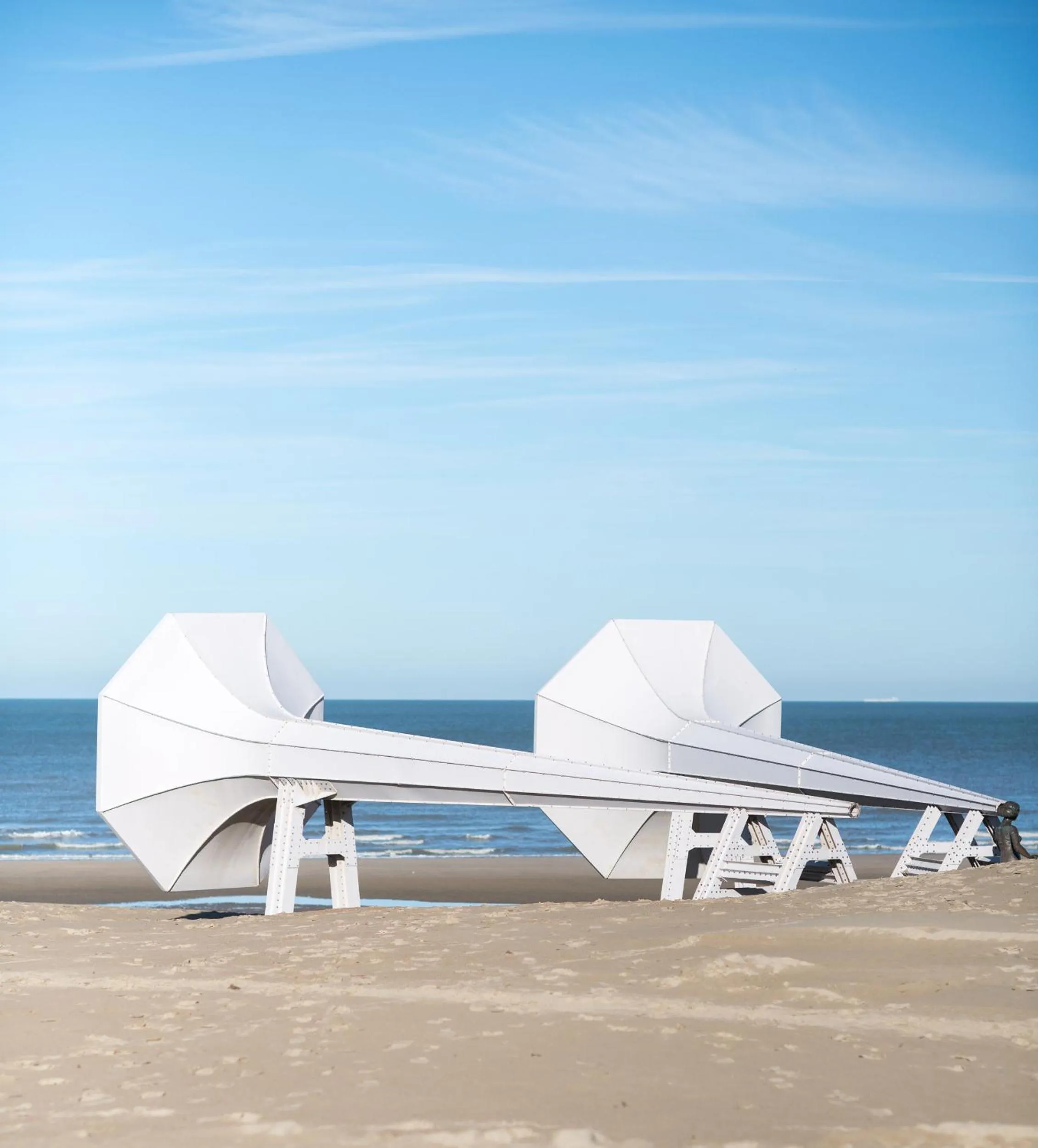 Area and facilities in Fields of Ellis