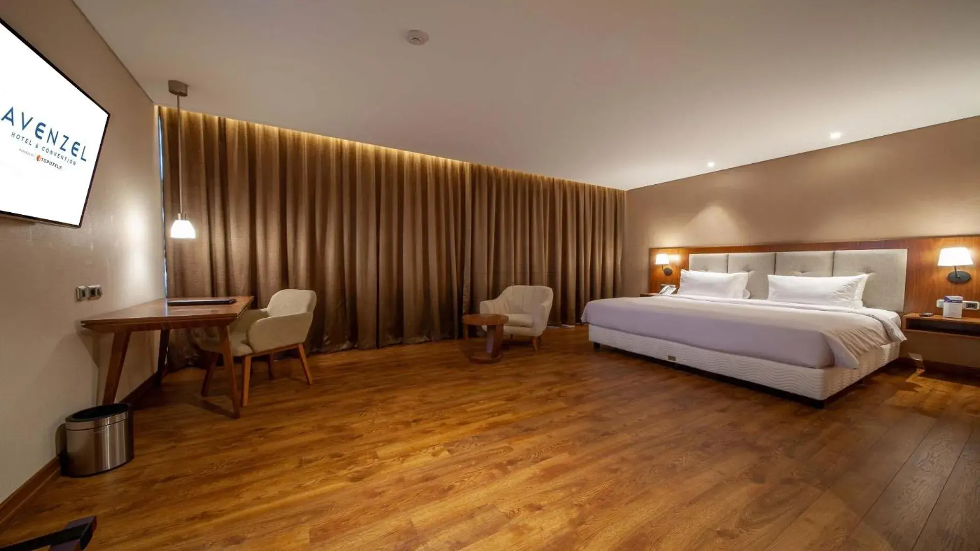 Deluxe Room in Avenzel Hotel & Convention Cibubur Deluxe Room in Avenzel Hotel & Convention Cibubur