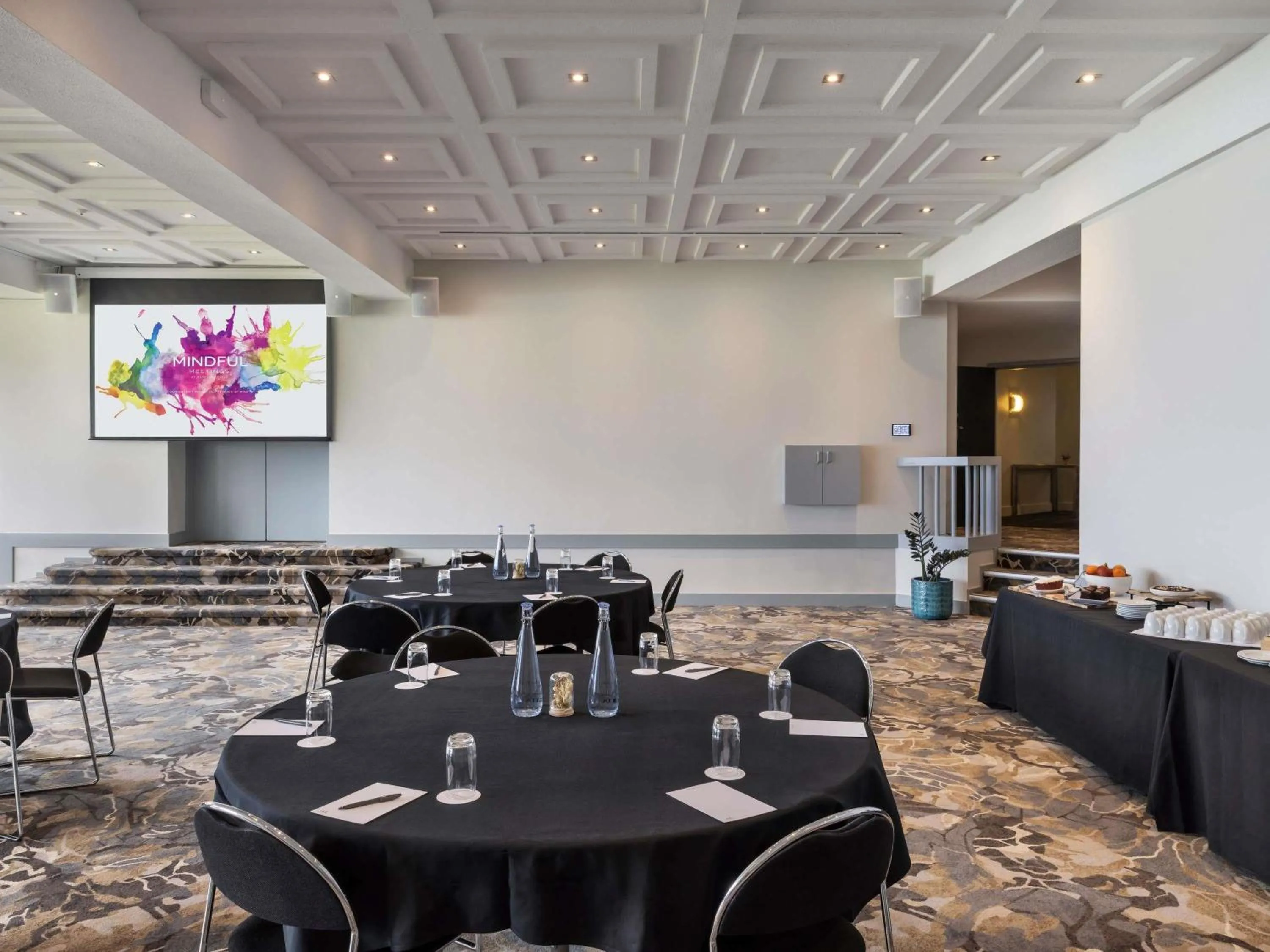 Meeting/conference room in Mercure Queenstown Resort
