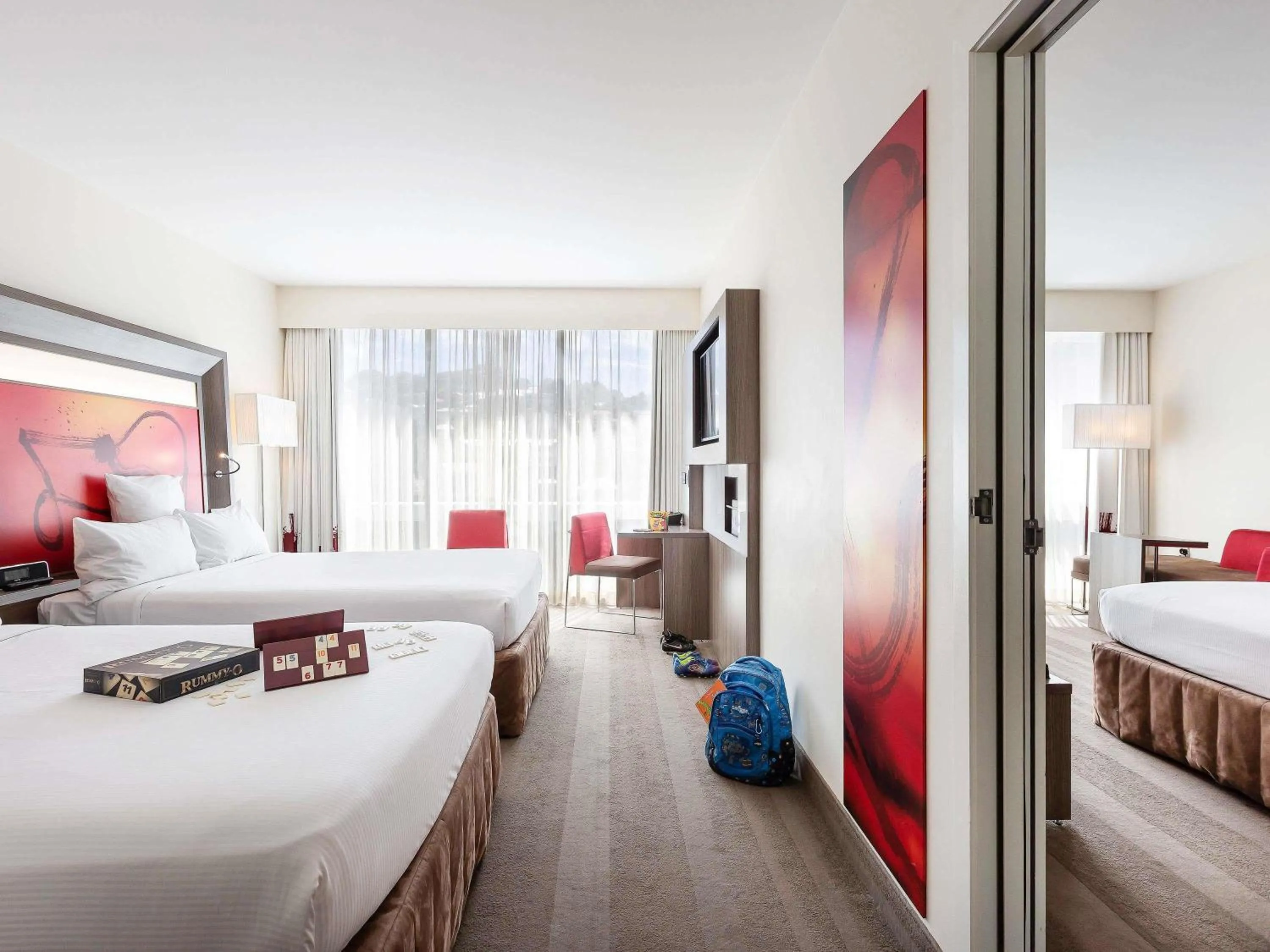 Bedroom, Bed in Novotel Wellington