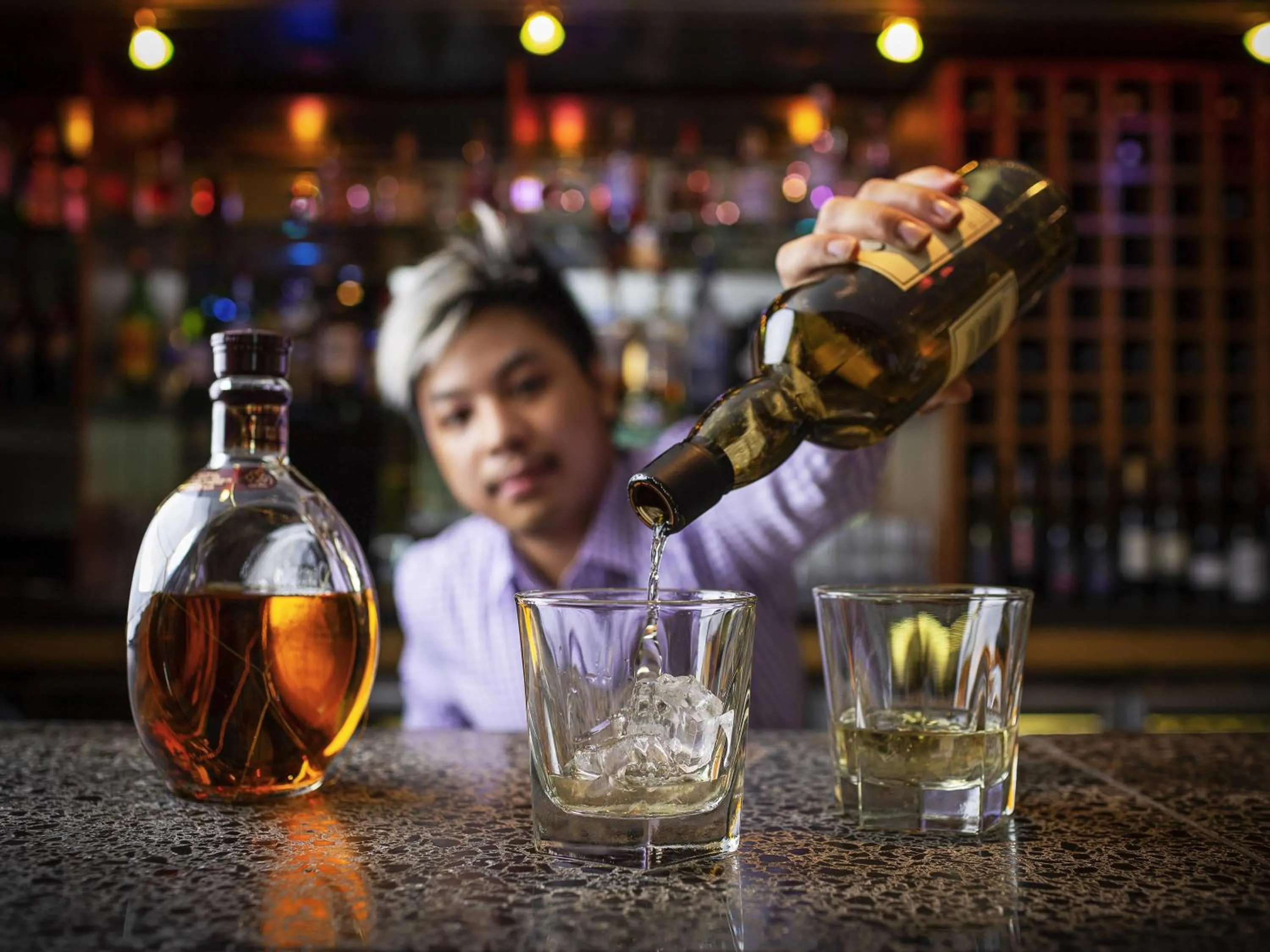 Lounge or bar in Novotel Wellington