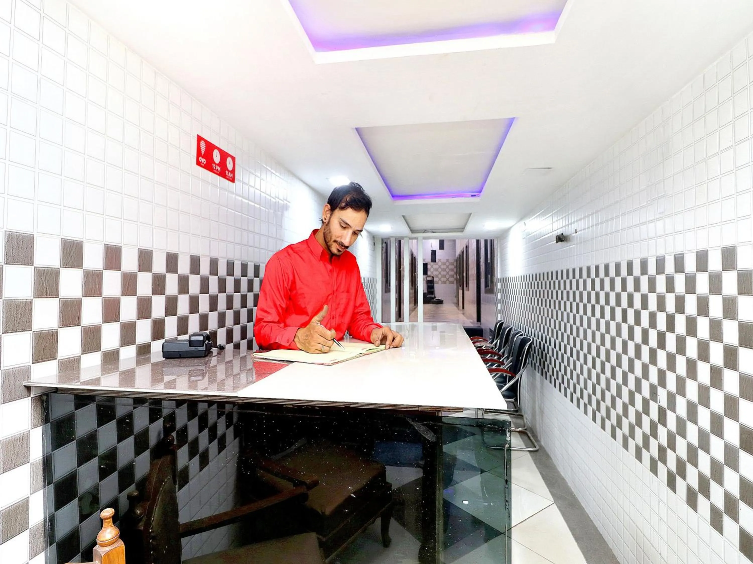 Lobby or reception in Hotel O Max