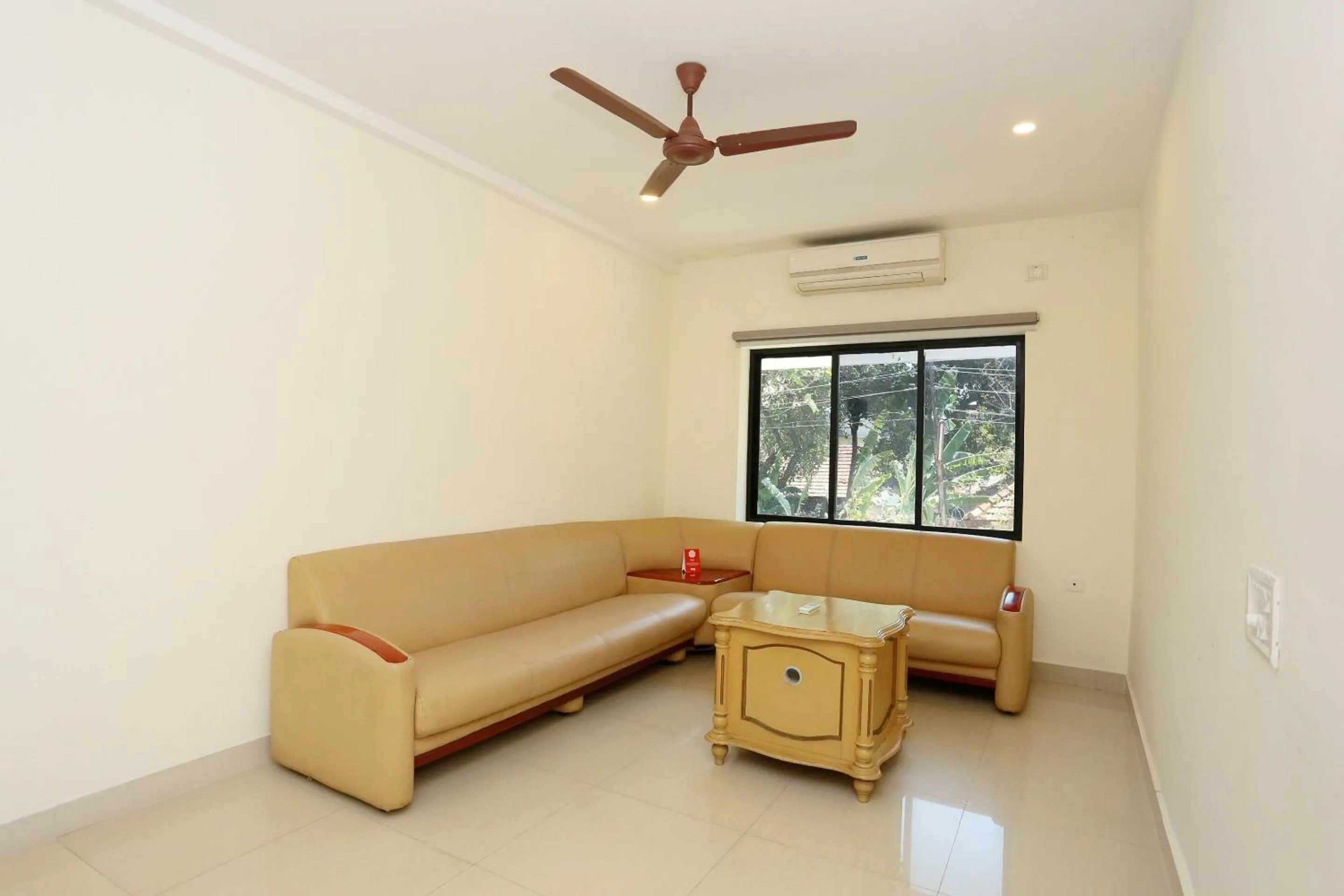 Bedroom in Townhouse Dona Castle