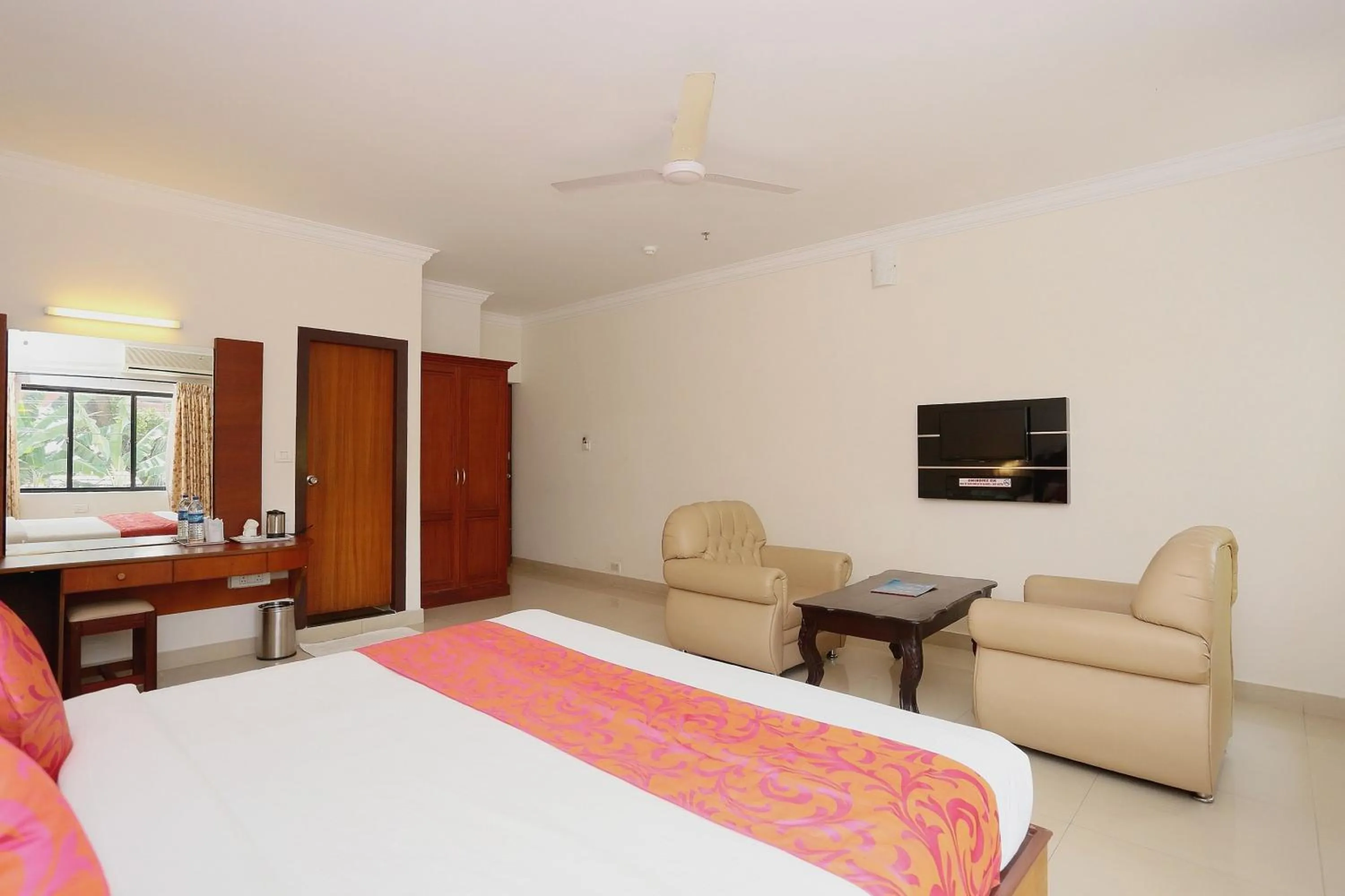 Bedroom, Bed in Super Townhouse Dona Castle