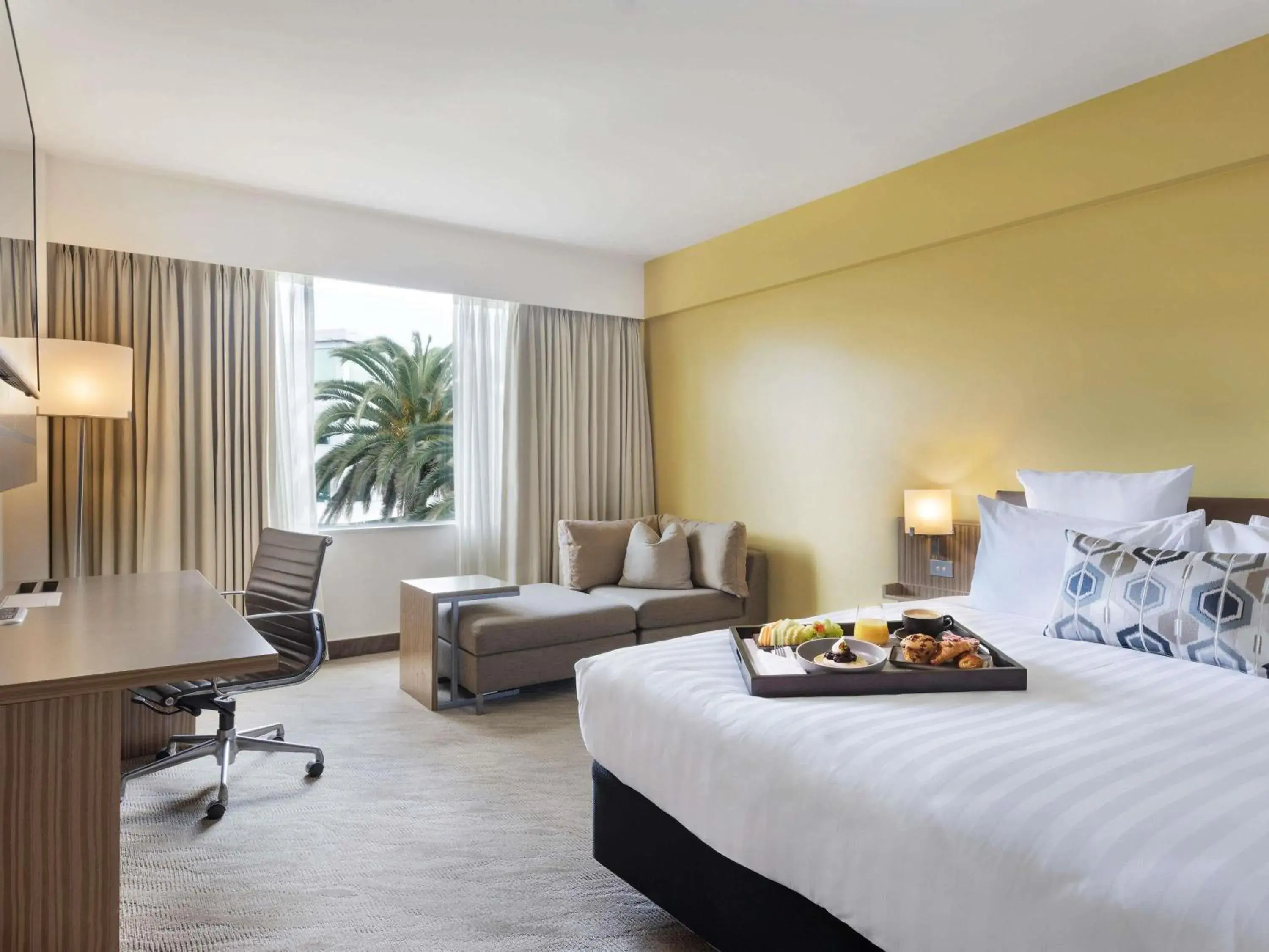 Executive King Room in Novotel Auckland Ellerslie Executive King Room in Novotel Auckland Ellerslie