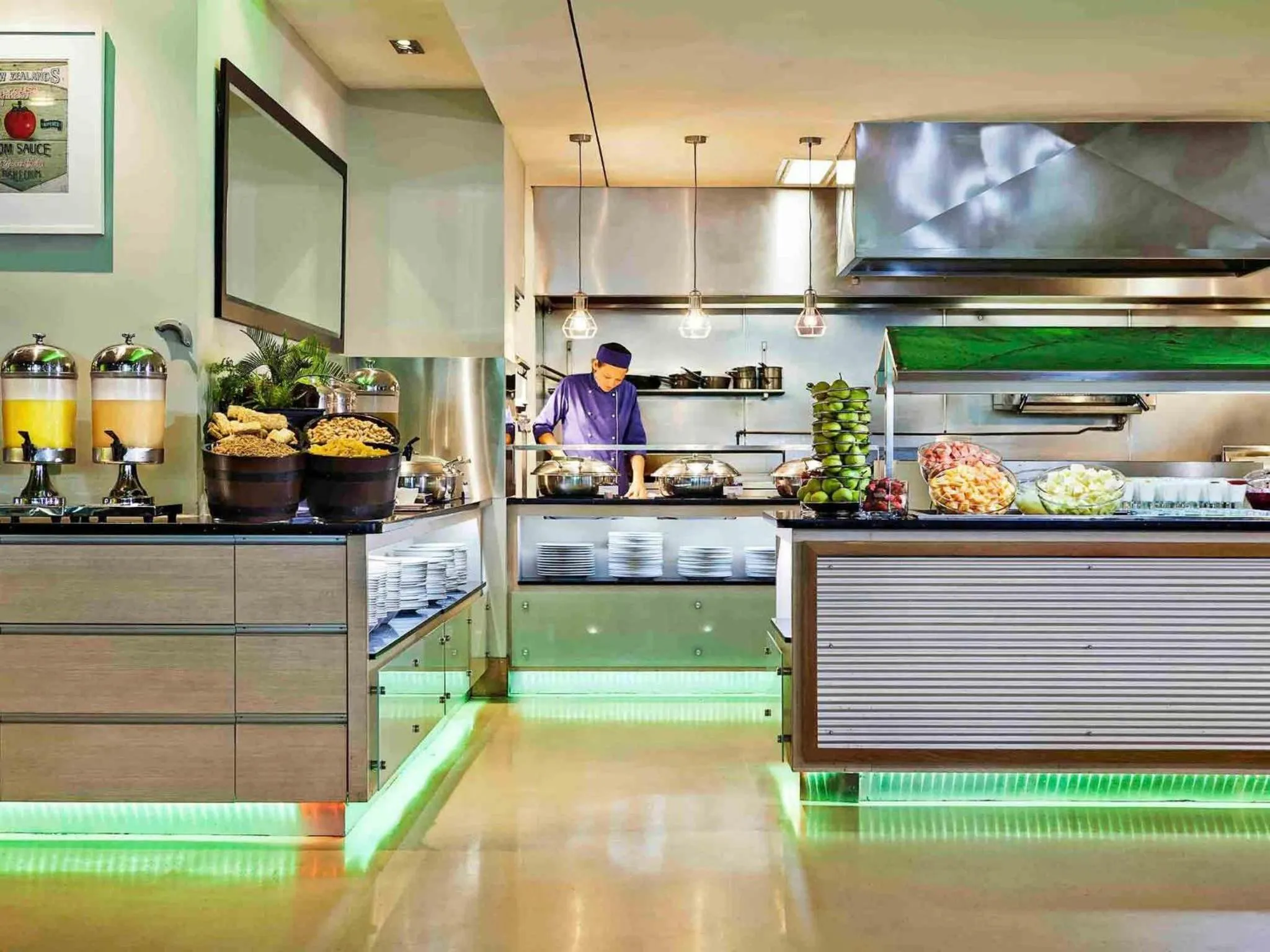 Restaurant/places to eat in Novotel Auckland Ellerslie