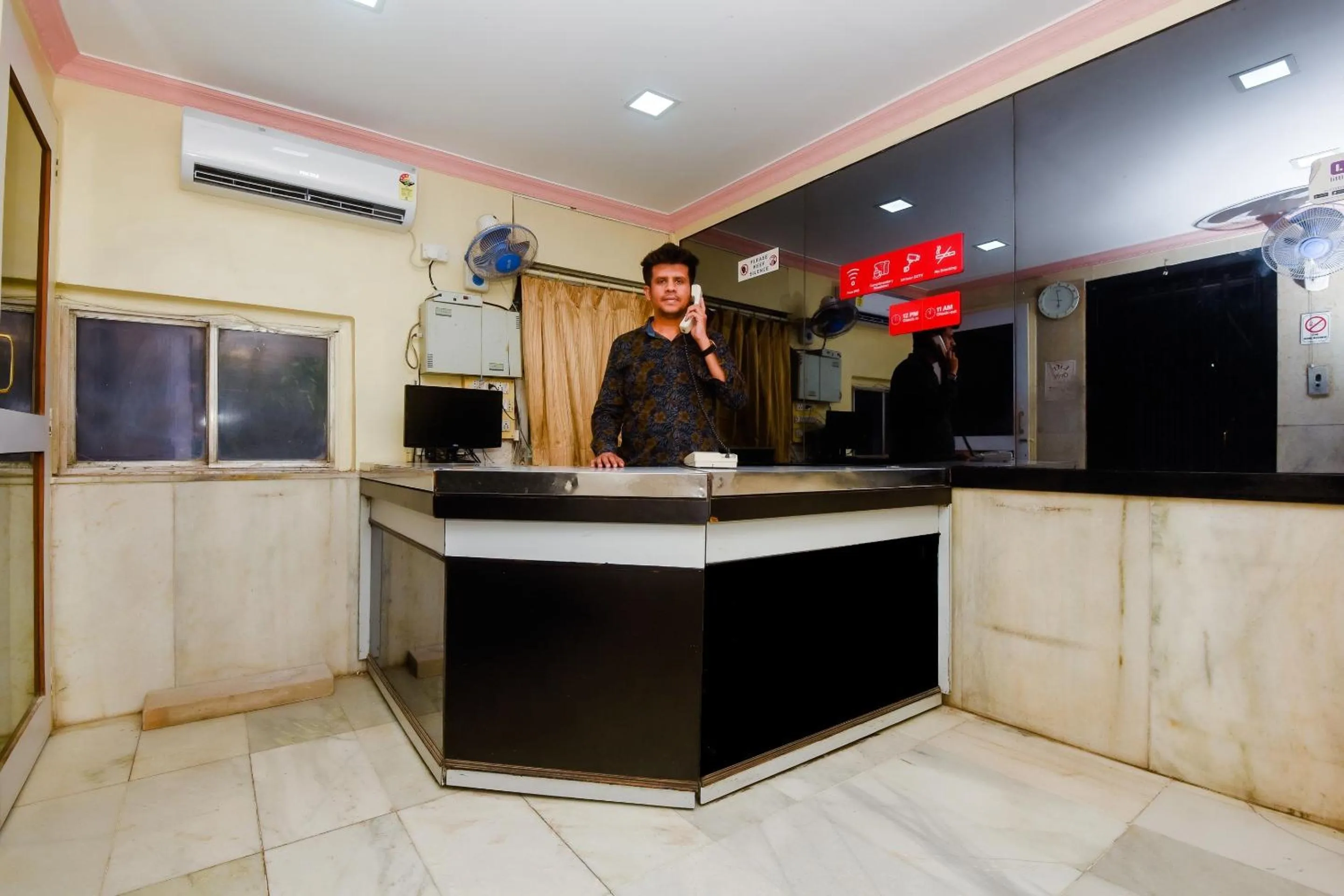 Hotel O Prince Palace