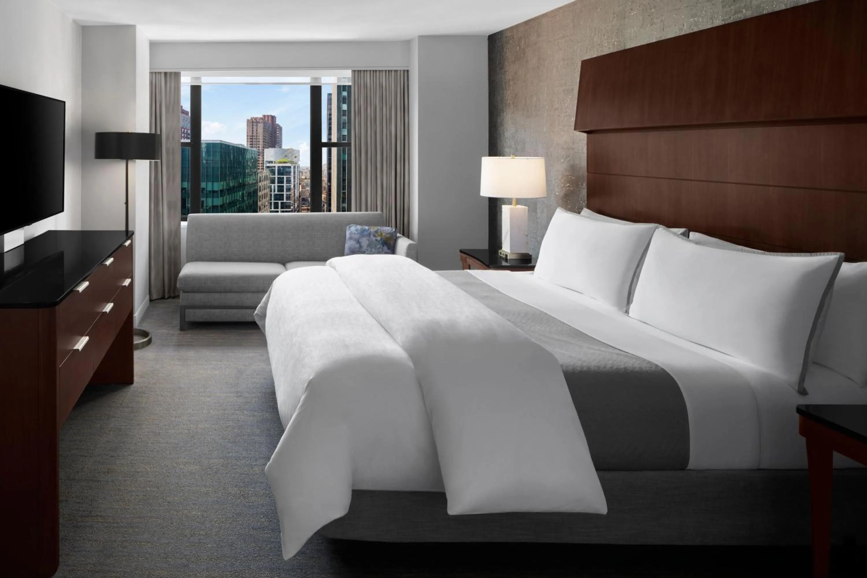 Bedroom, Bed in The Westin New York Grand Central